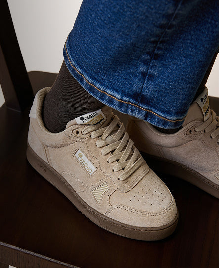 Baskets basses femme.