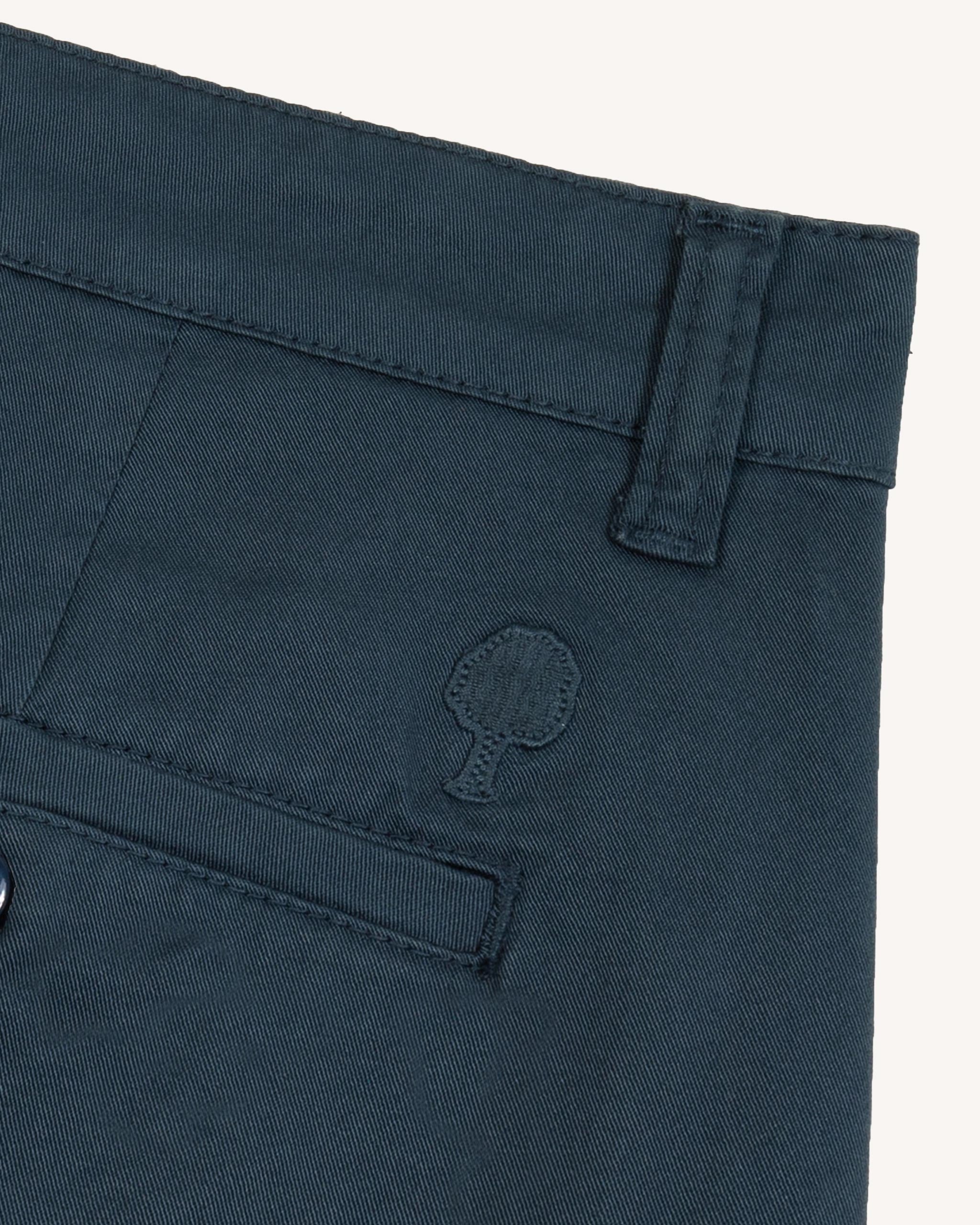 Chino bleu marine