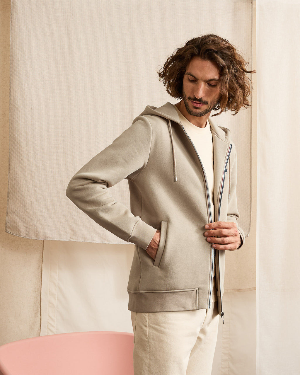Light beige sweatshirt in recycled cotton & polyester - MESNIL model