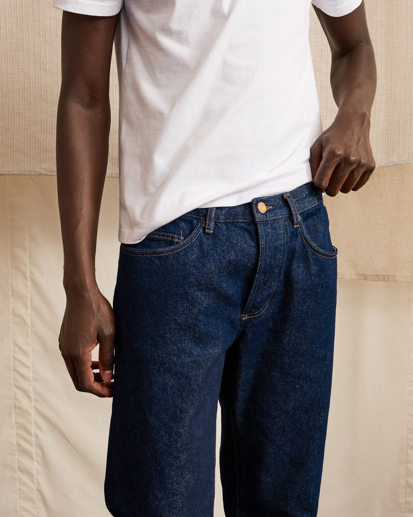 Raw denim jeans, straight cut