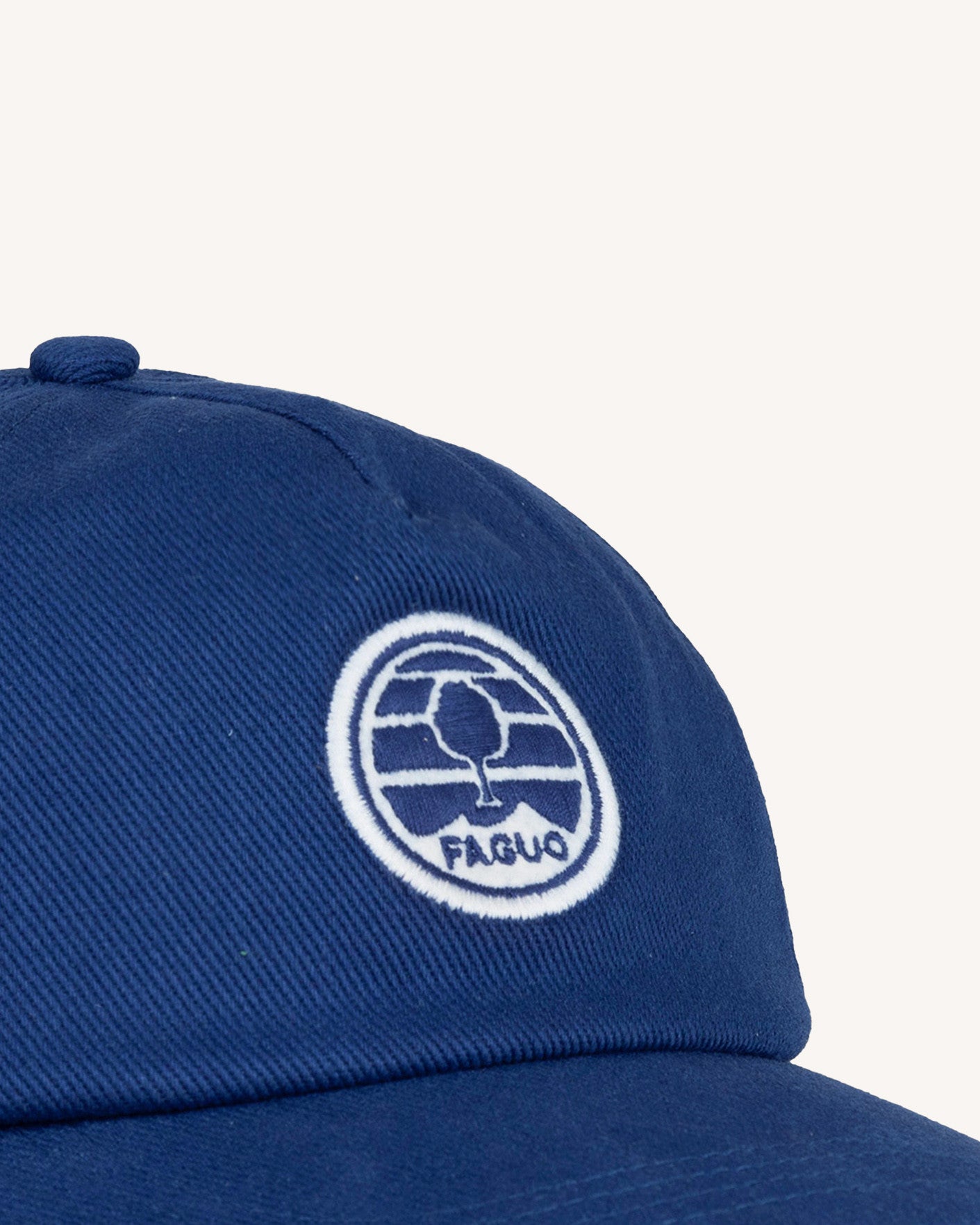 Casquette bleu marine