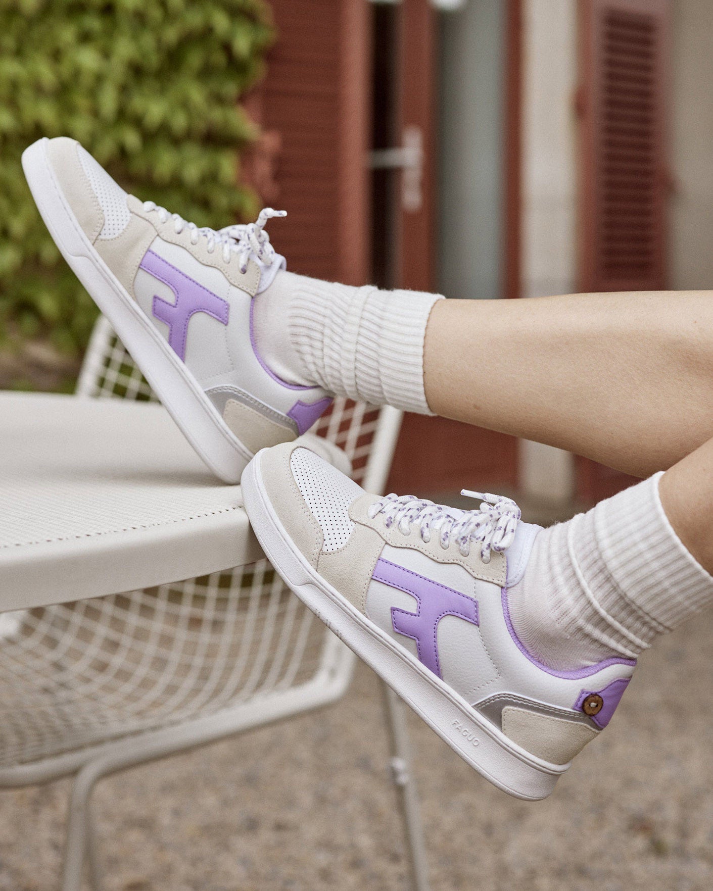 Baskets basses blanches & violet clair