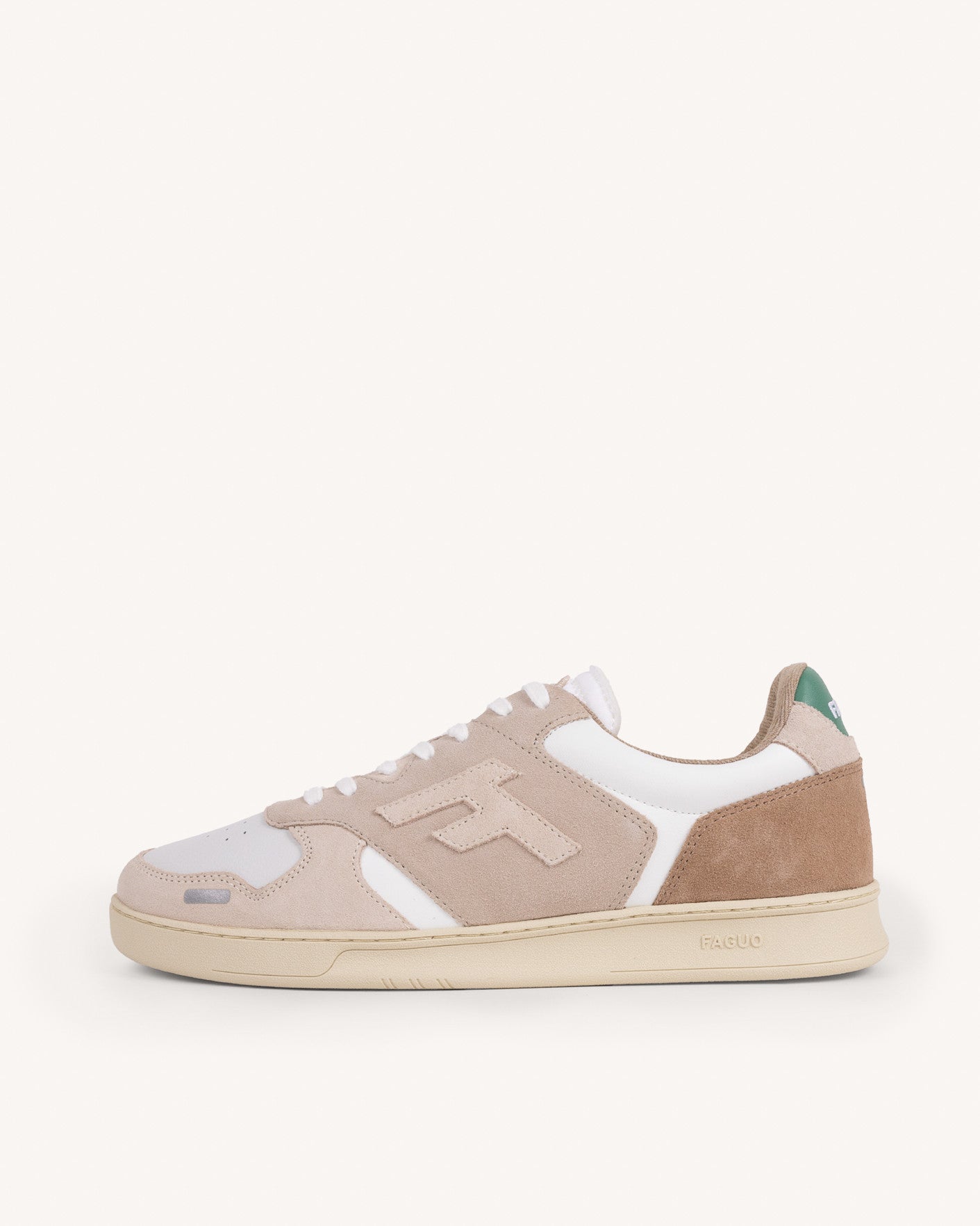 Baskets basses blanches et beiges lab sensas