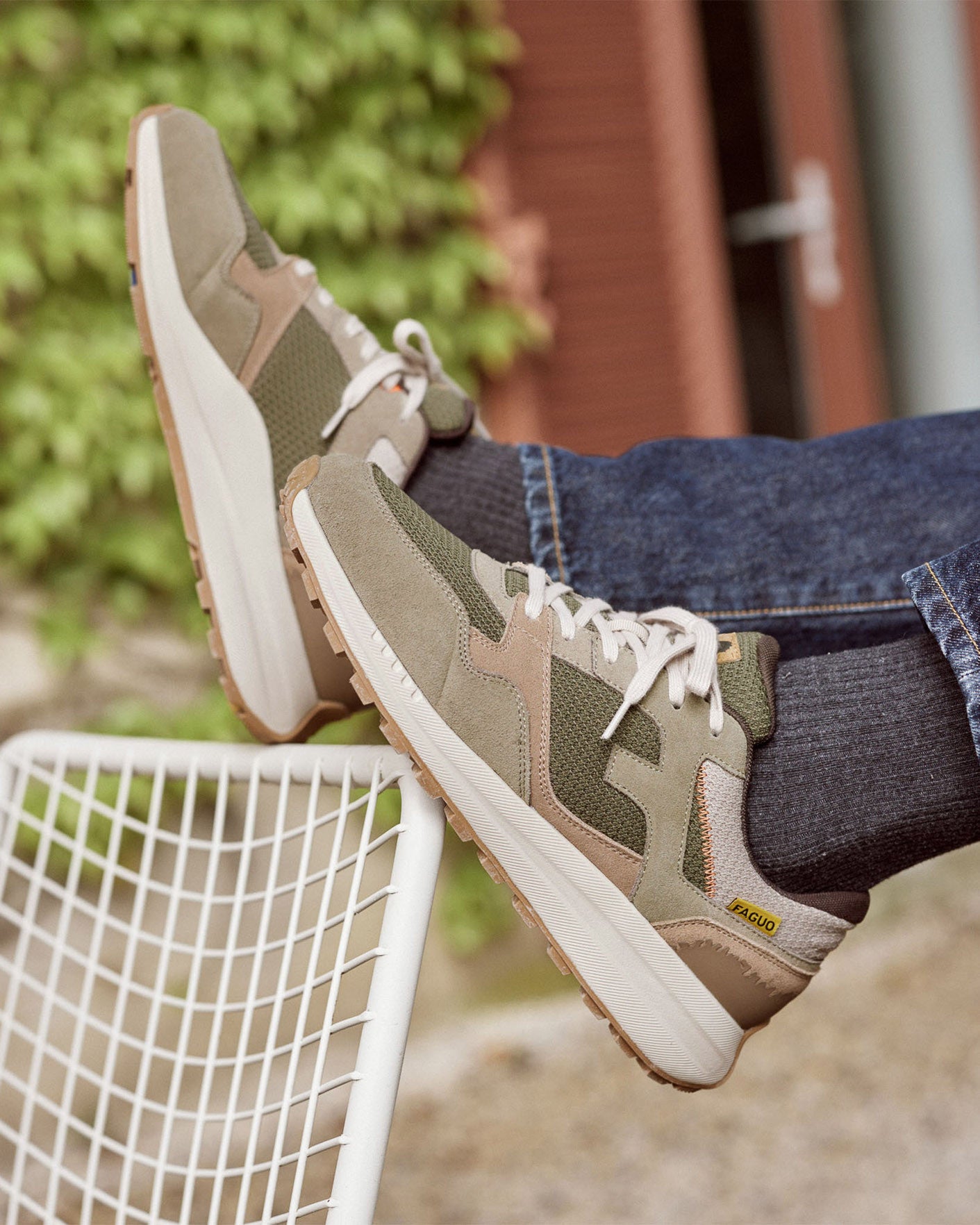 Running khaki & brown recycled polyester & suede - LIMWOOD model