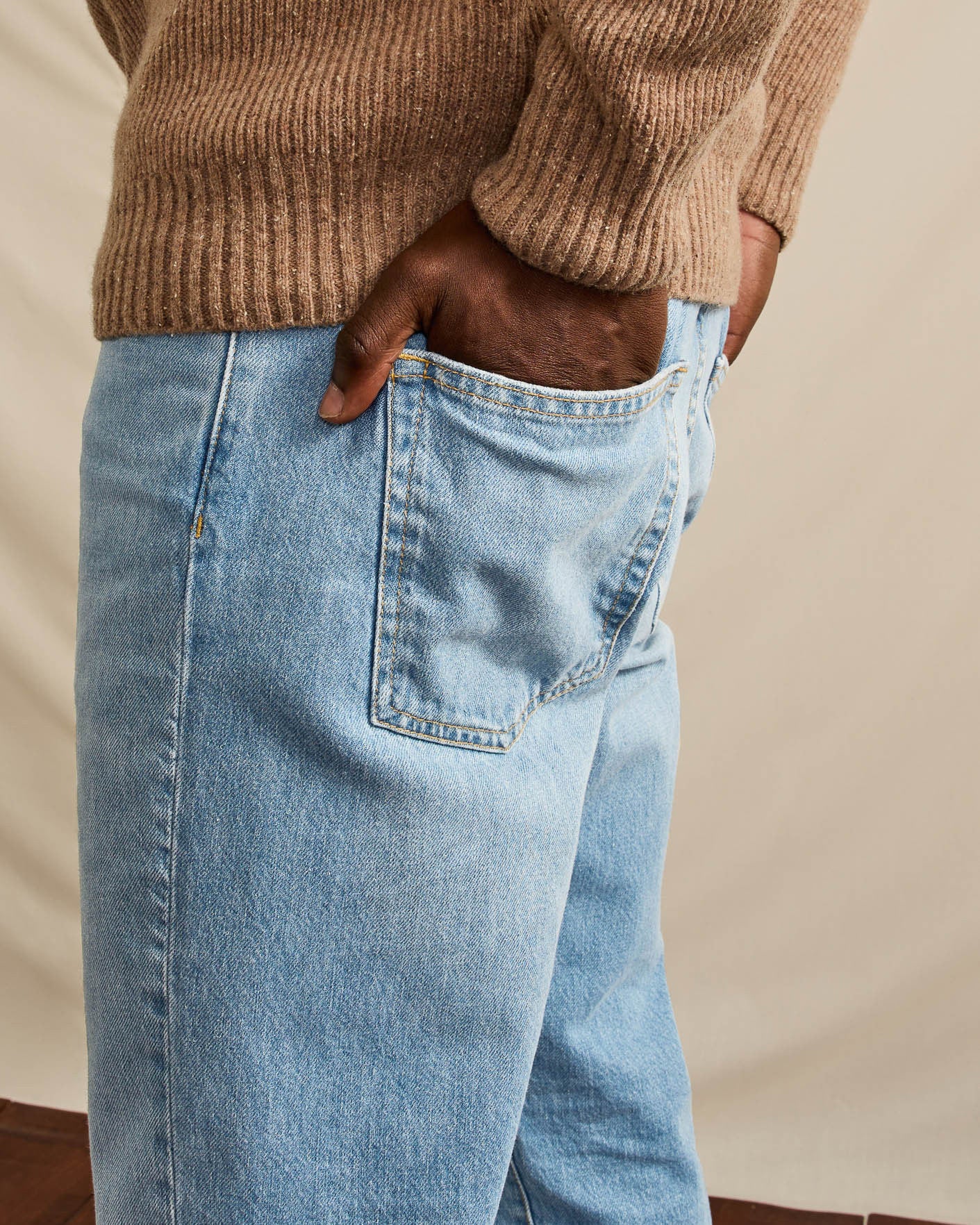 Pantalon denim clair coton dont reycle - modele DENIM TAPERED
