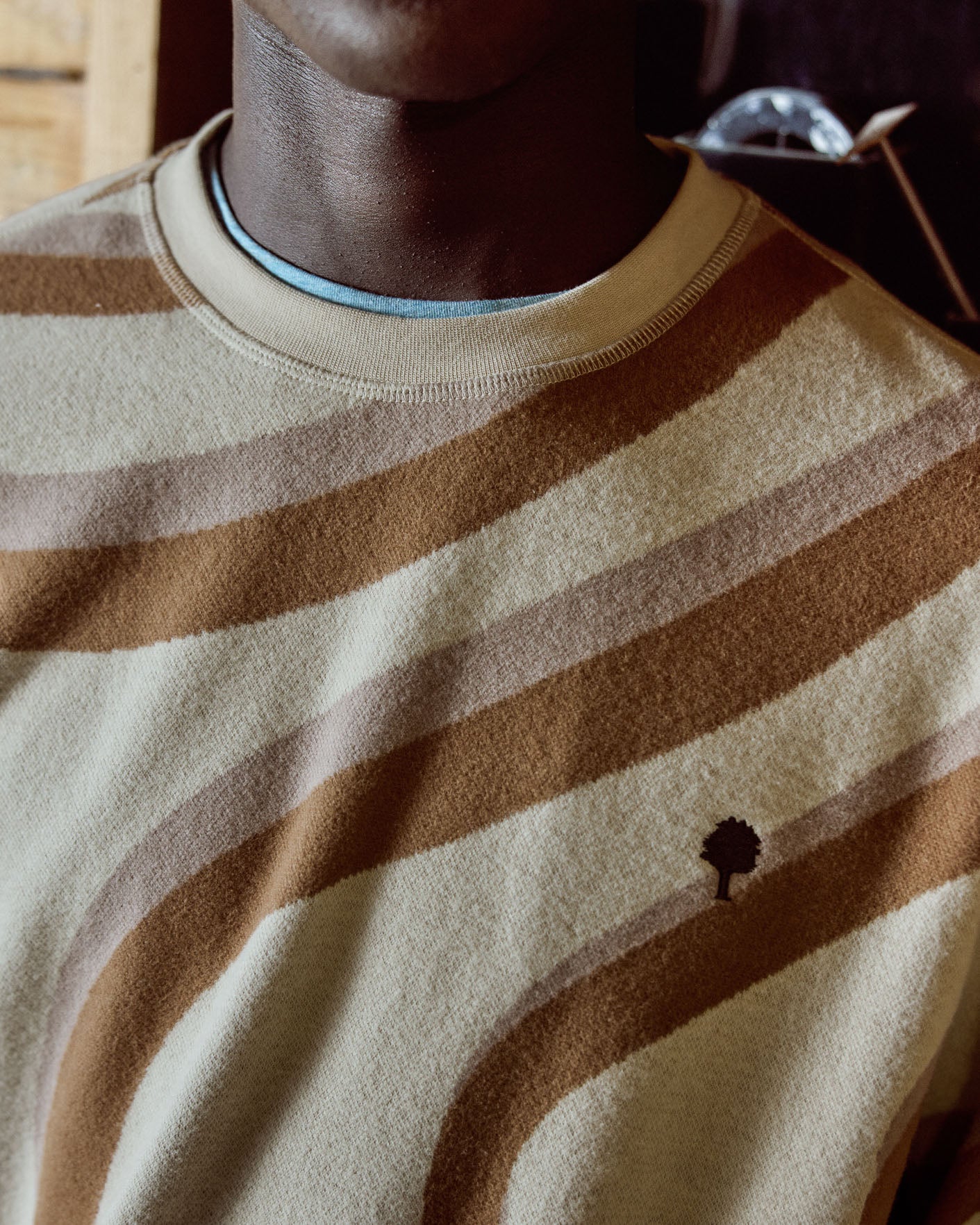 Beige & camel jacquard pattern sweatshirt