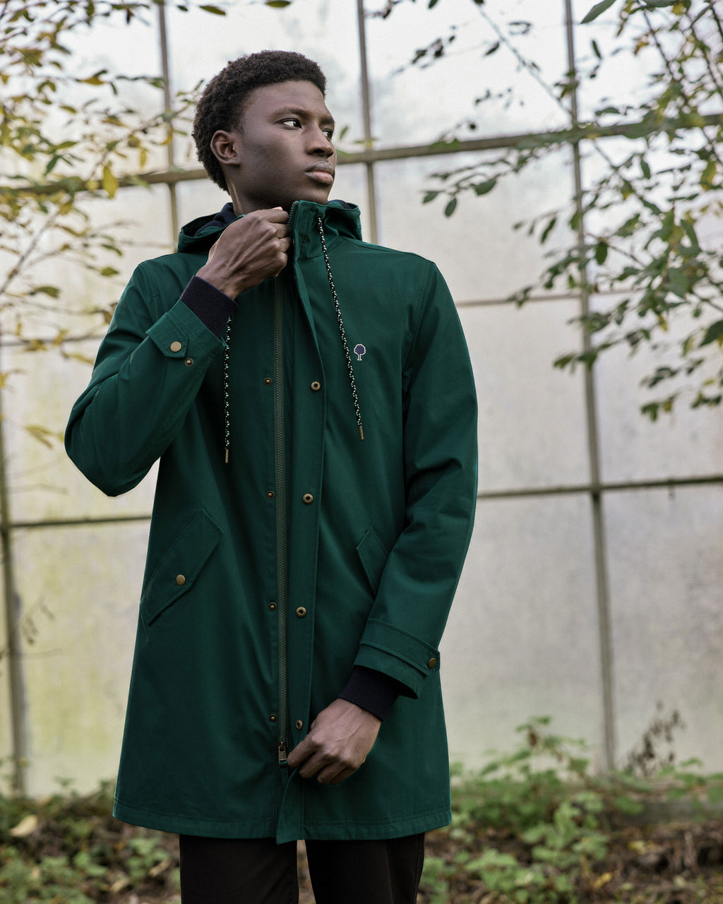 Long-sleeved piece fir green with coloured drawstrings