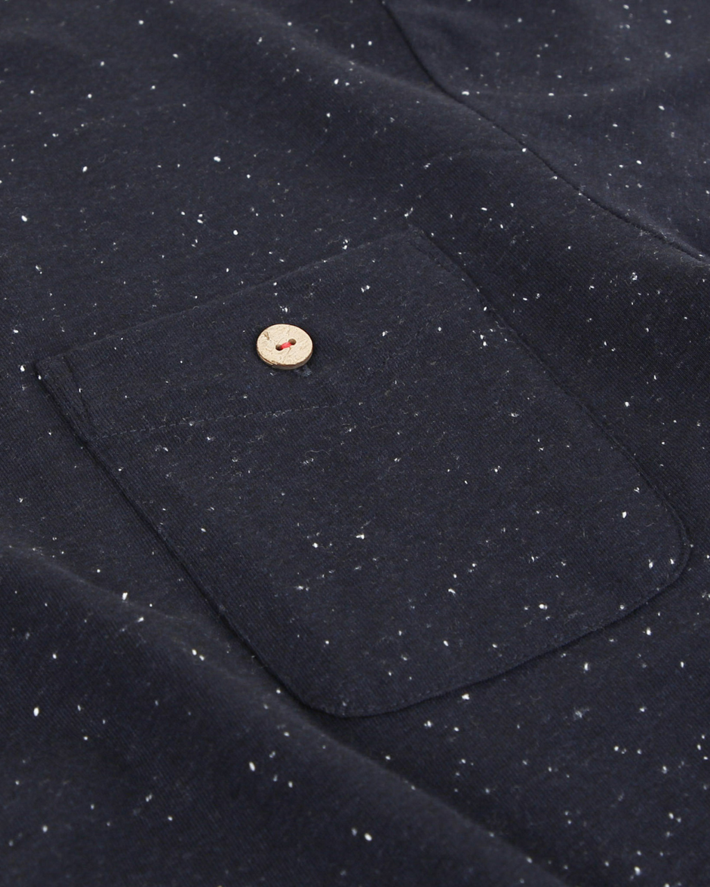 Navy blue round-neck T-shirt