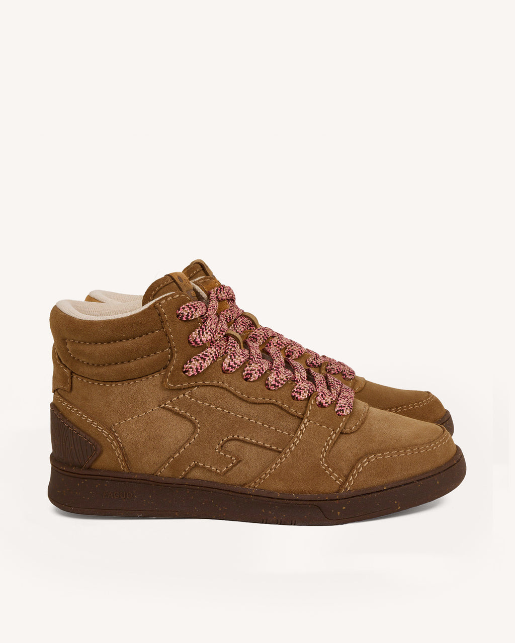 Camel trainers