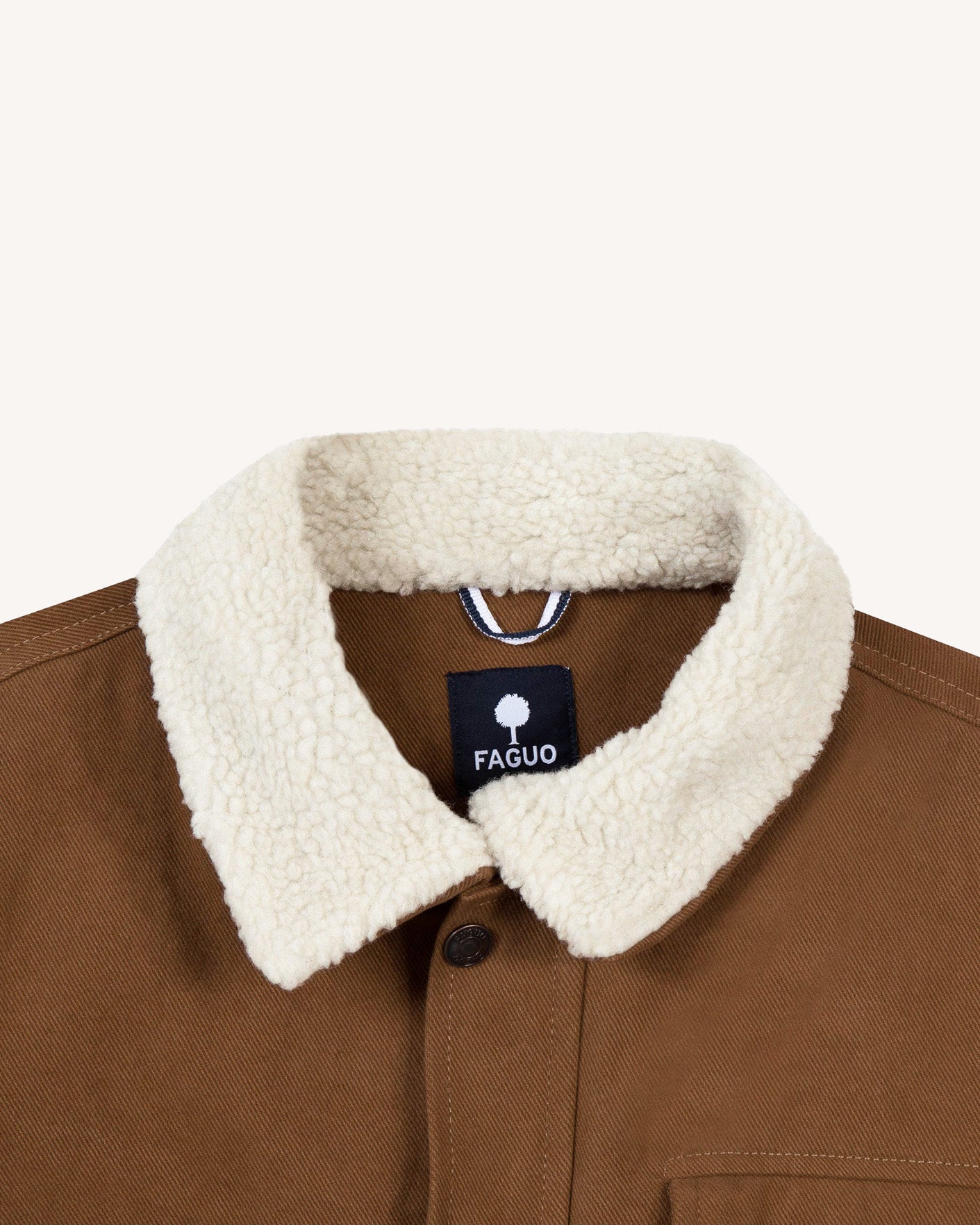 Pieces a manches camel col en sherpa