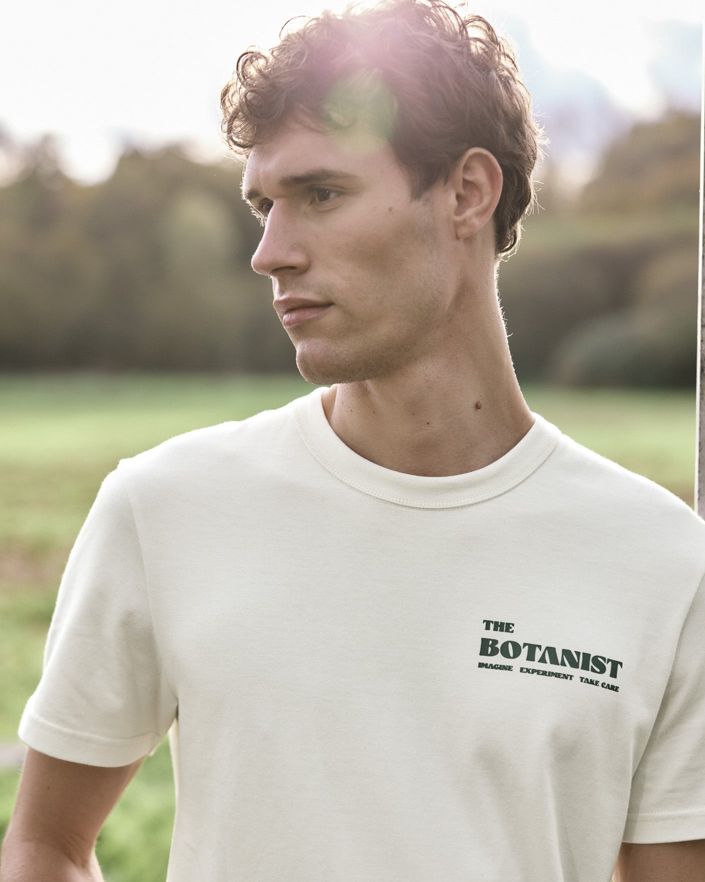 Ecru t-shirt "the botanist"
