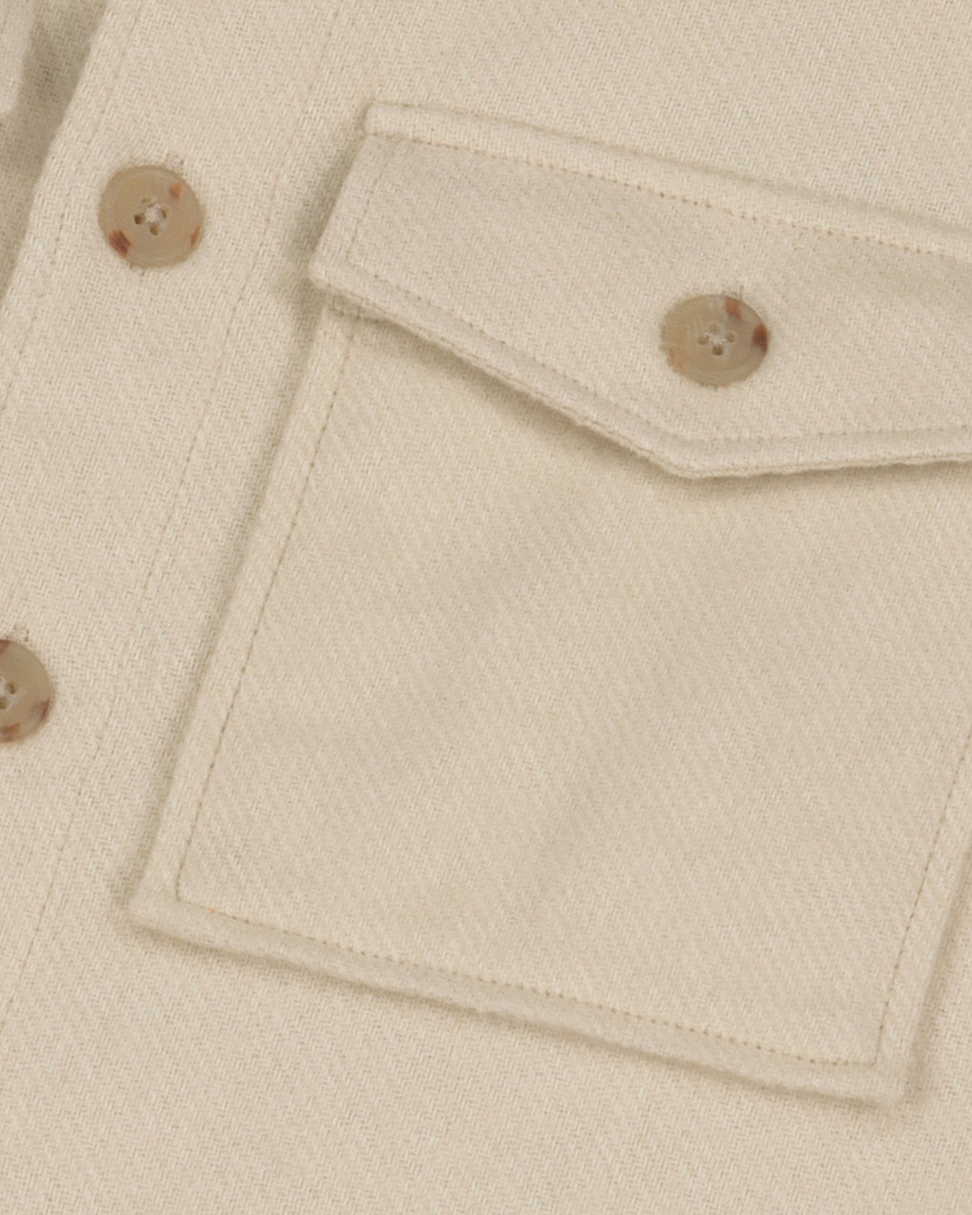 Chemise beige foncé poches poitrine