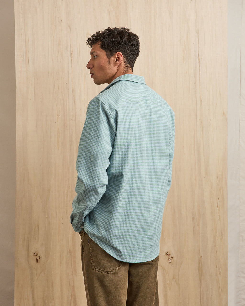 Green & light blue tree embroidery shirt
