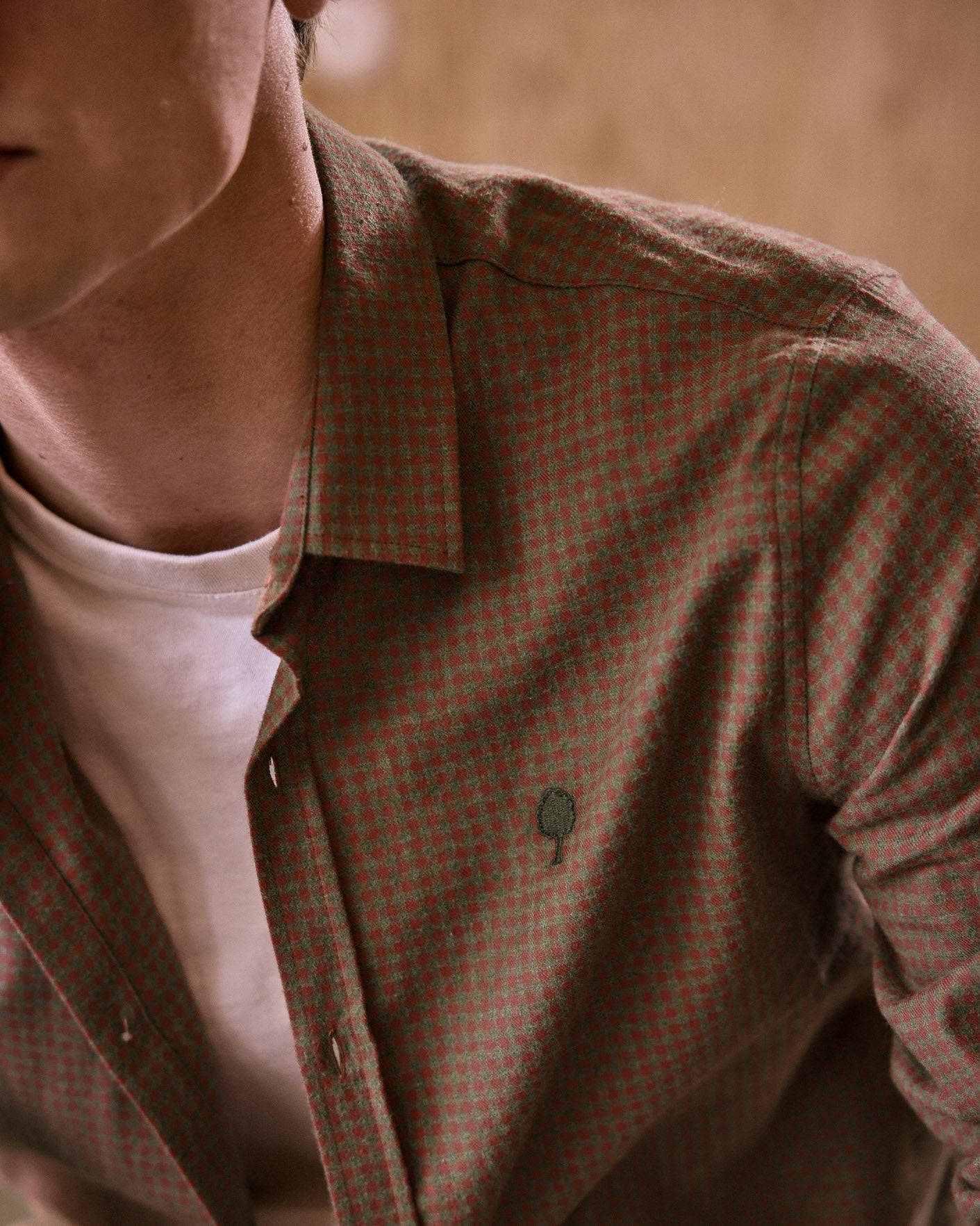 Khaki & pink tree embroidery shirt