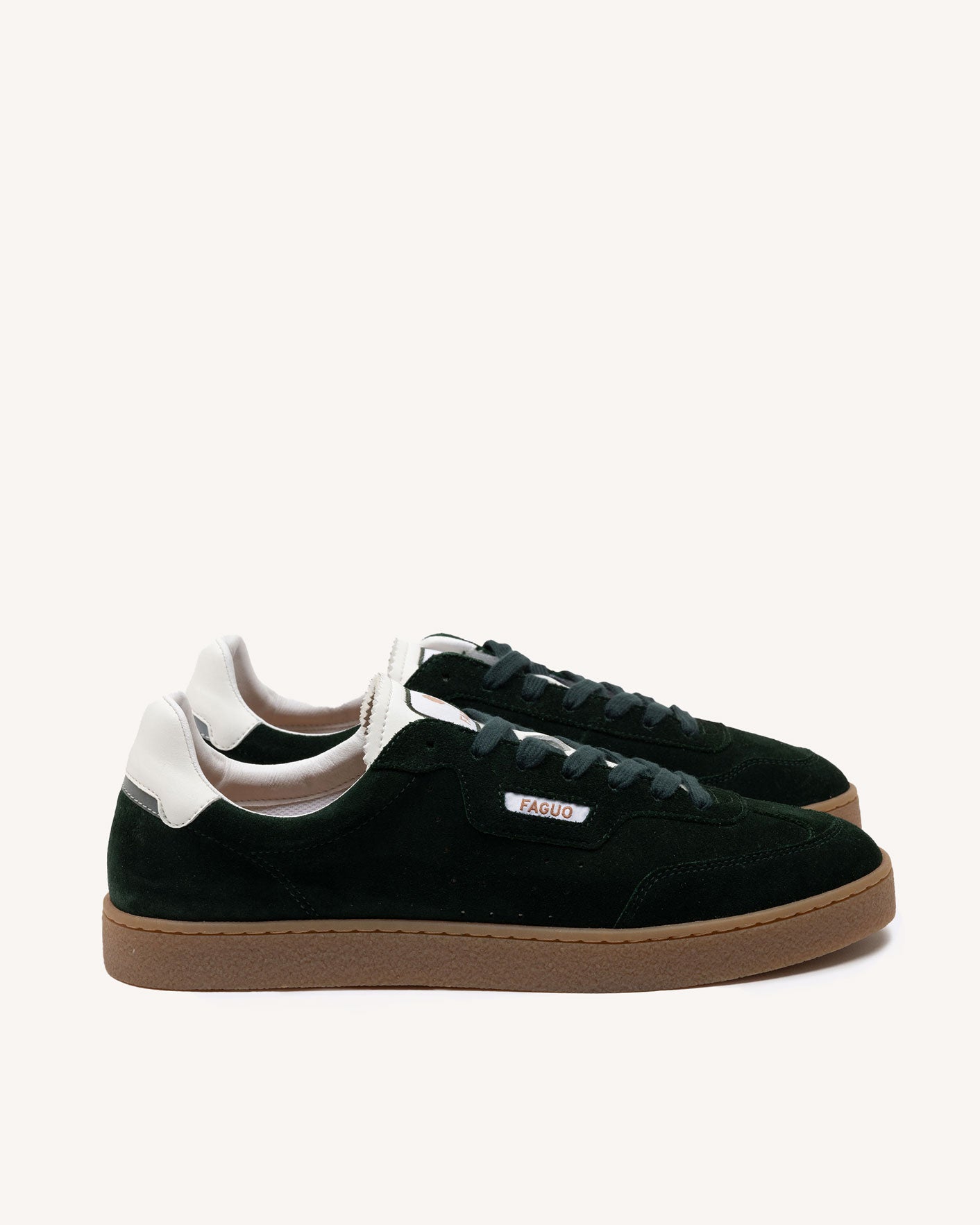 Baskets vertes
