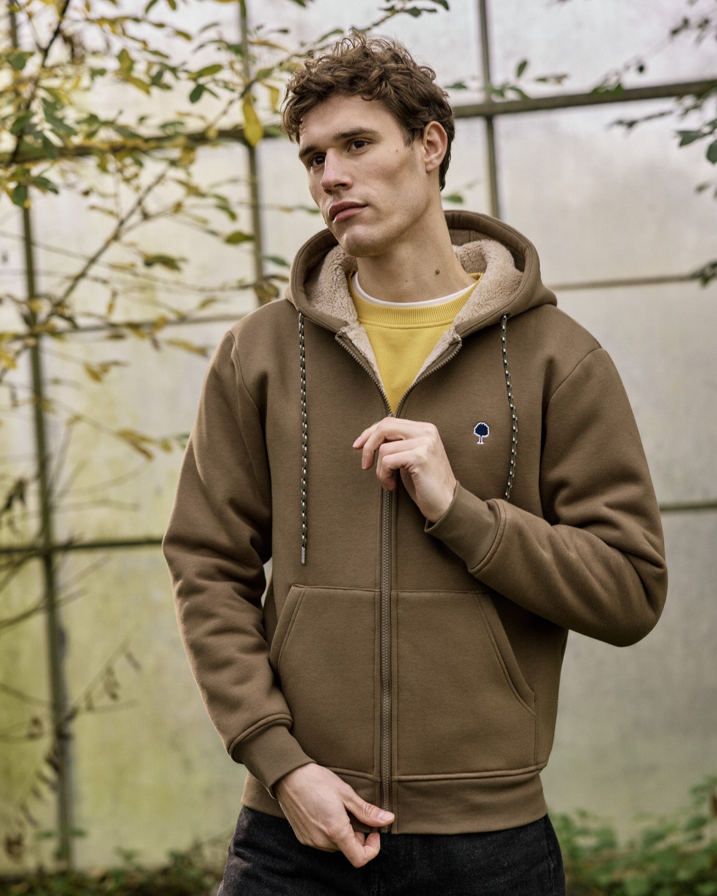 Sweat à capuche marron