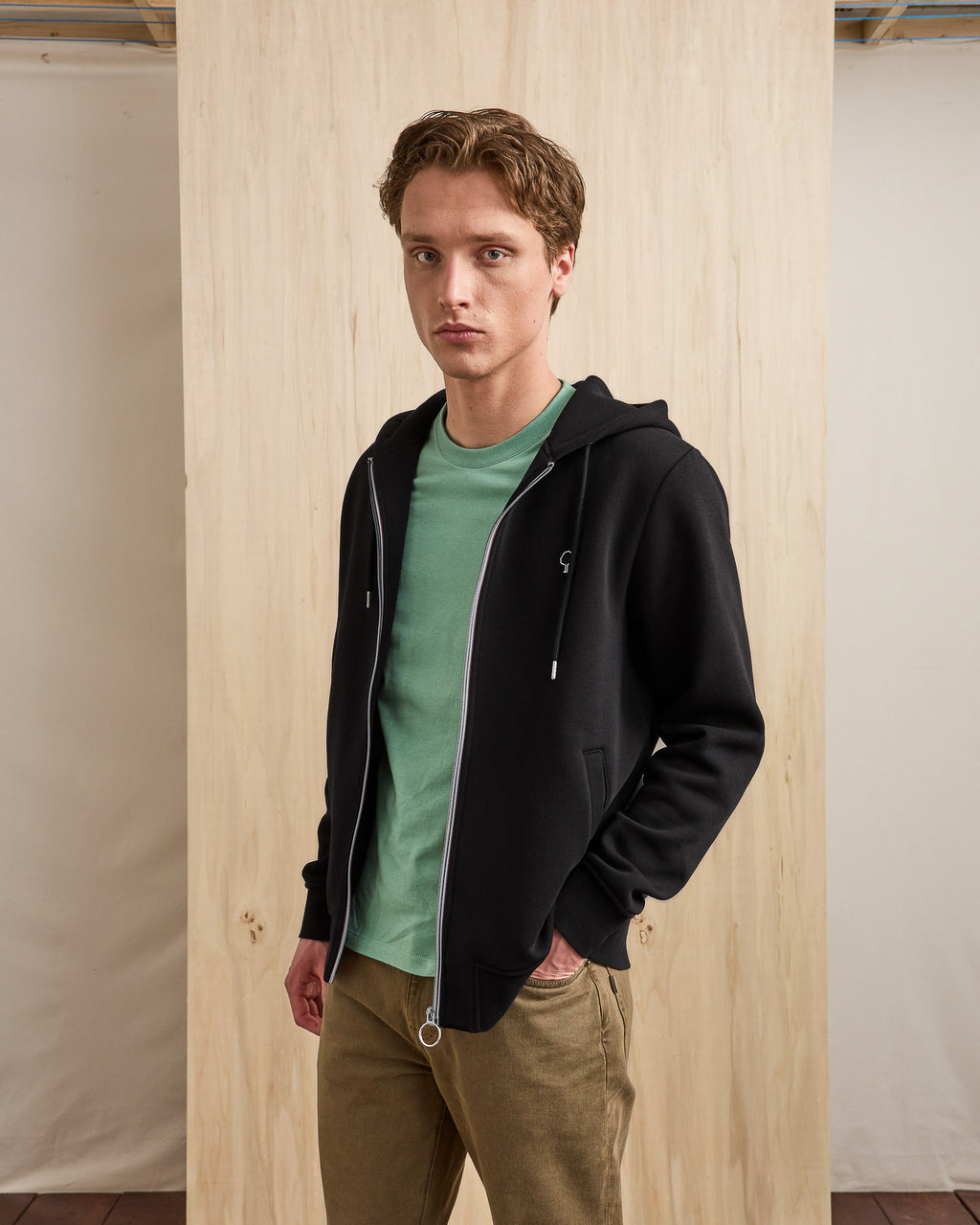 Sweat à capuche noir