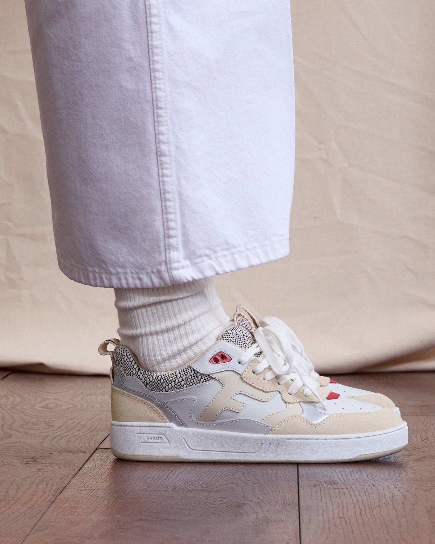 Baskets basses Dahlia Cuir-suede Cream/red