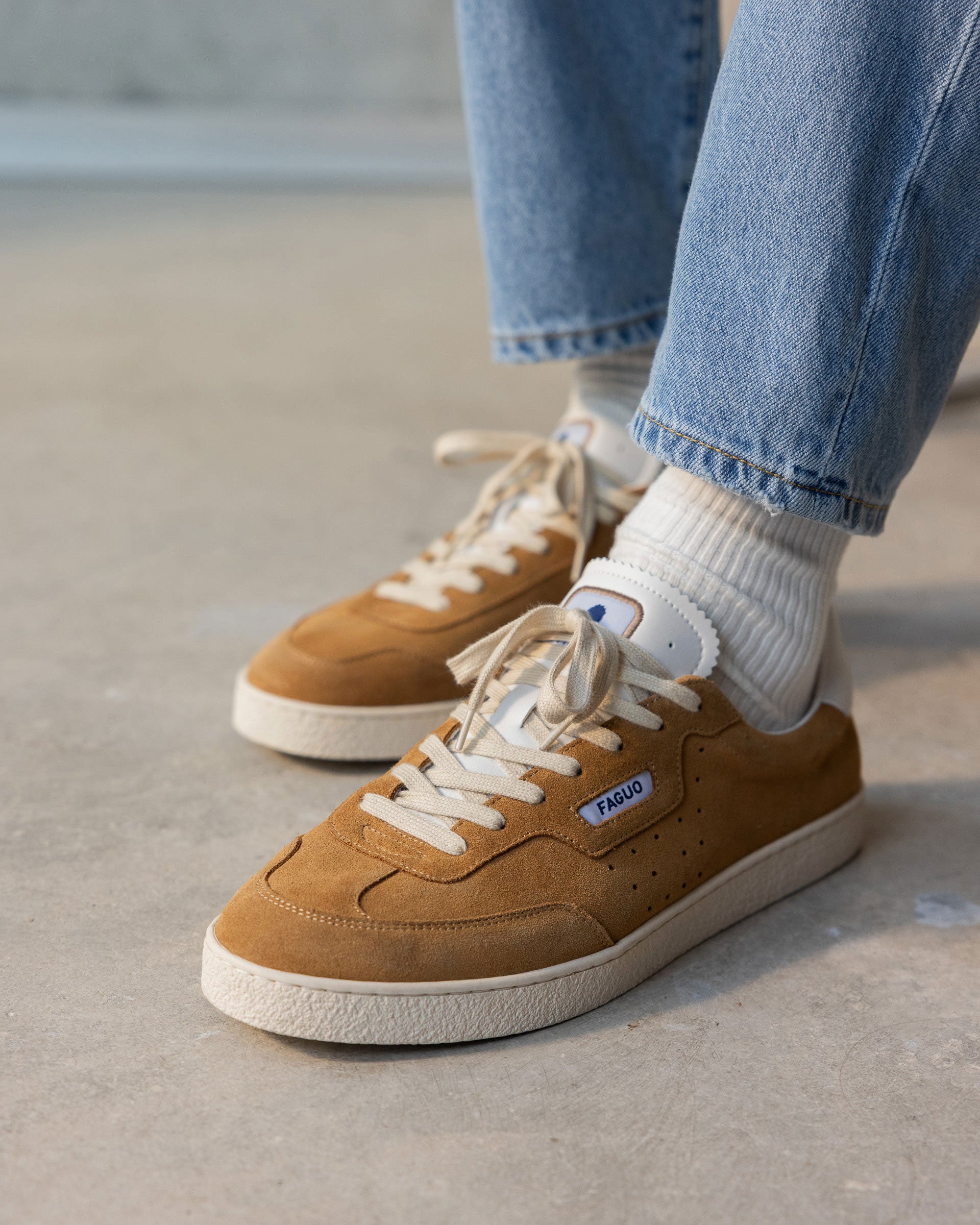 Baskets basses Lumbo Suede Light camel