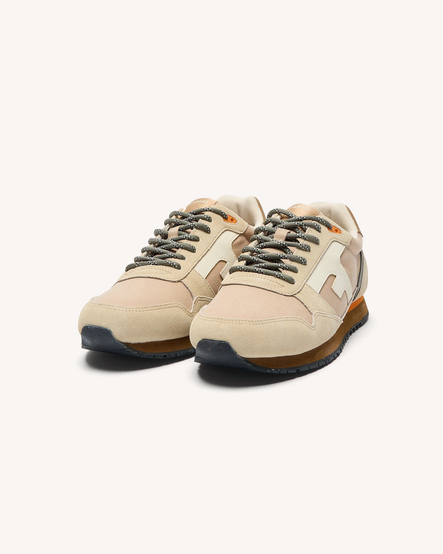 Running Elm Fabric-suede Beige/camel