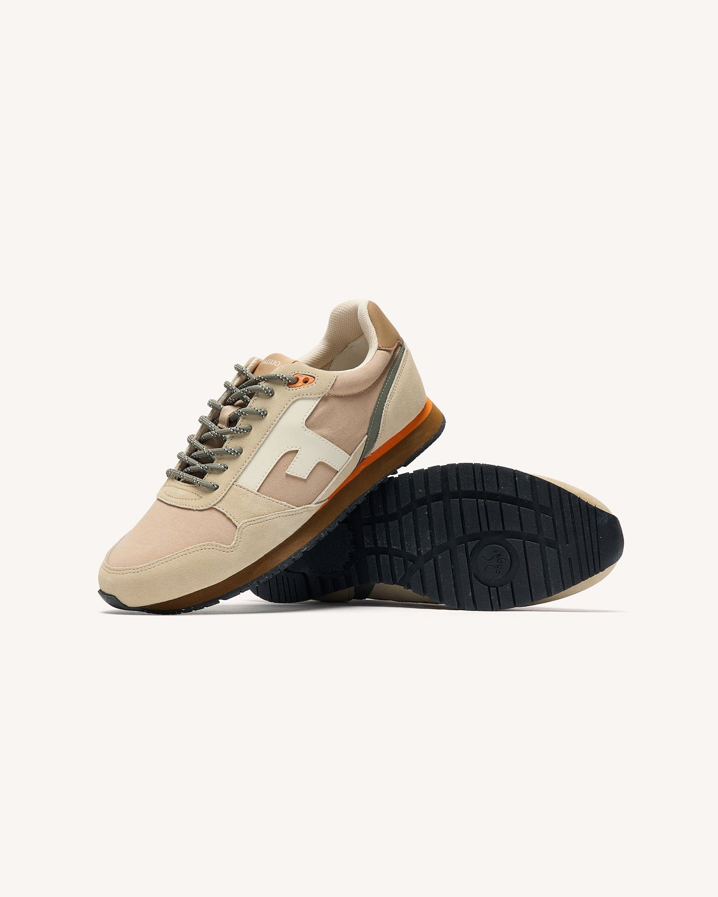 Running Elm Fabric-suede Beige/camel