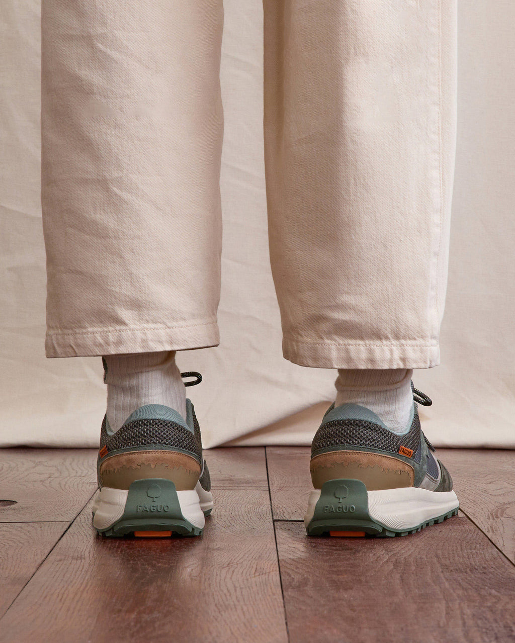 Running Limwood Suede-tissu Kaki/camel
