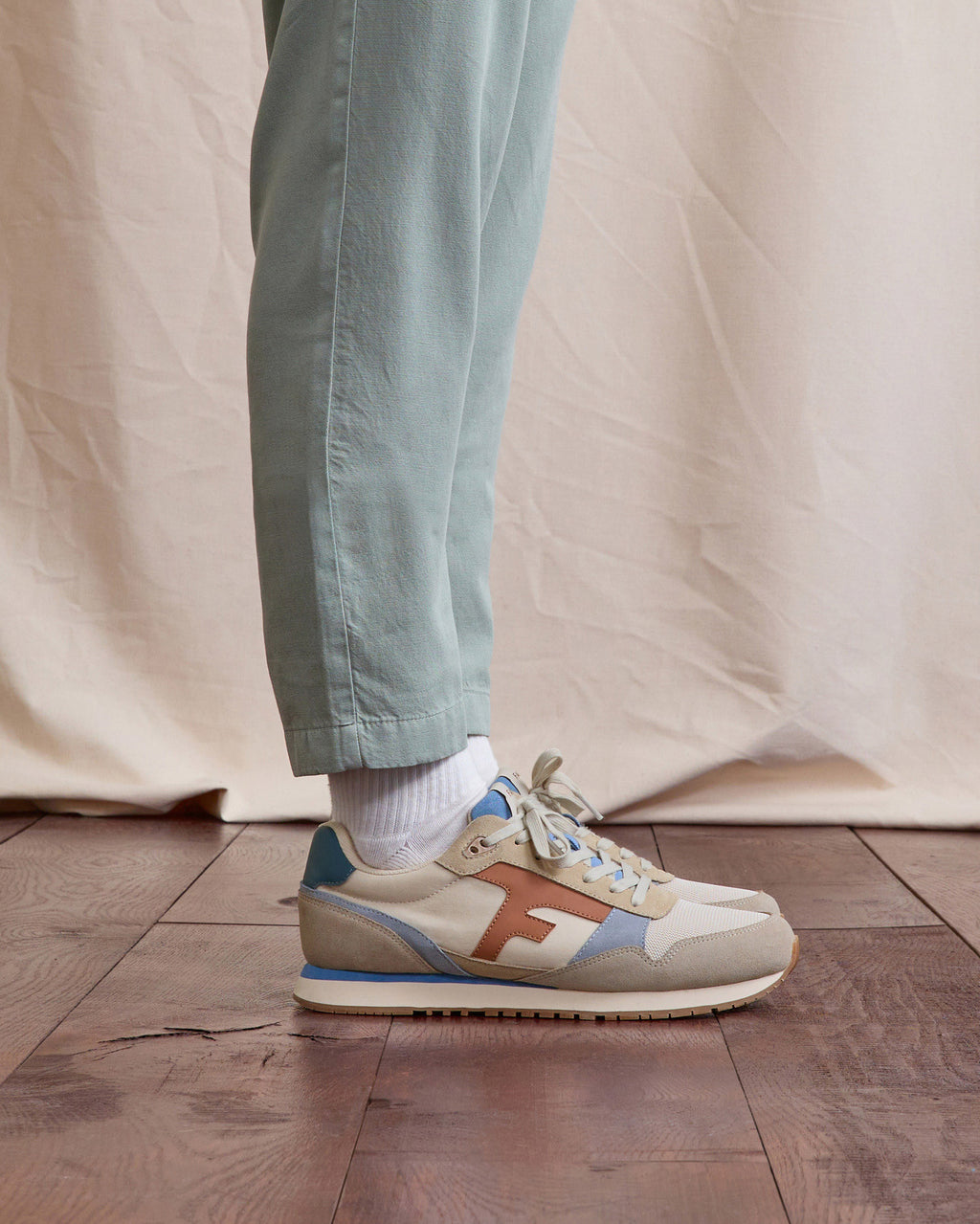 Running Elm Suede-tissu