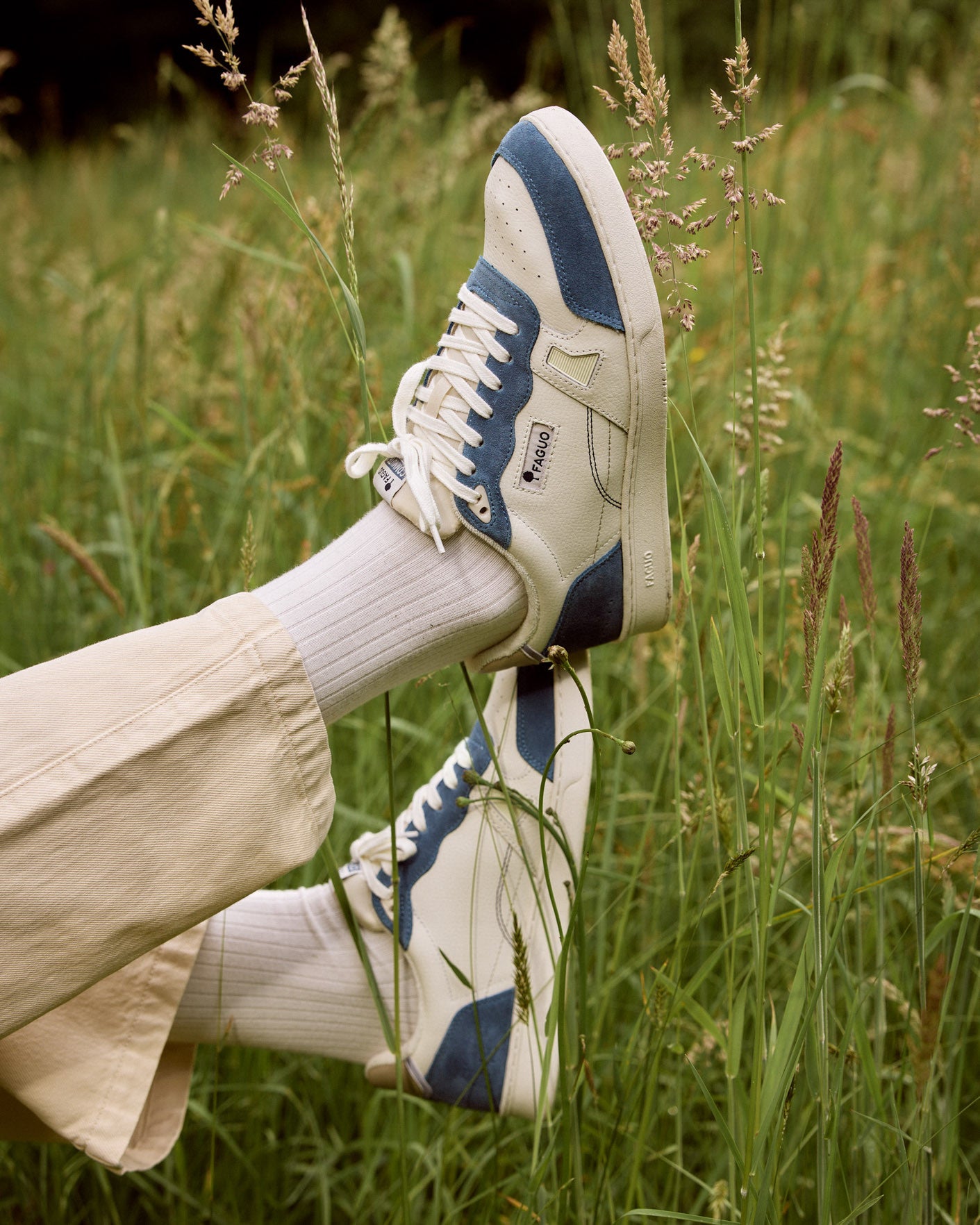Baskets basses Commute 1 Cuir-suede Off-white/blue