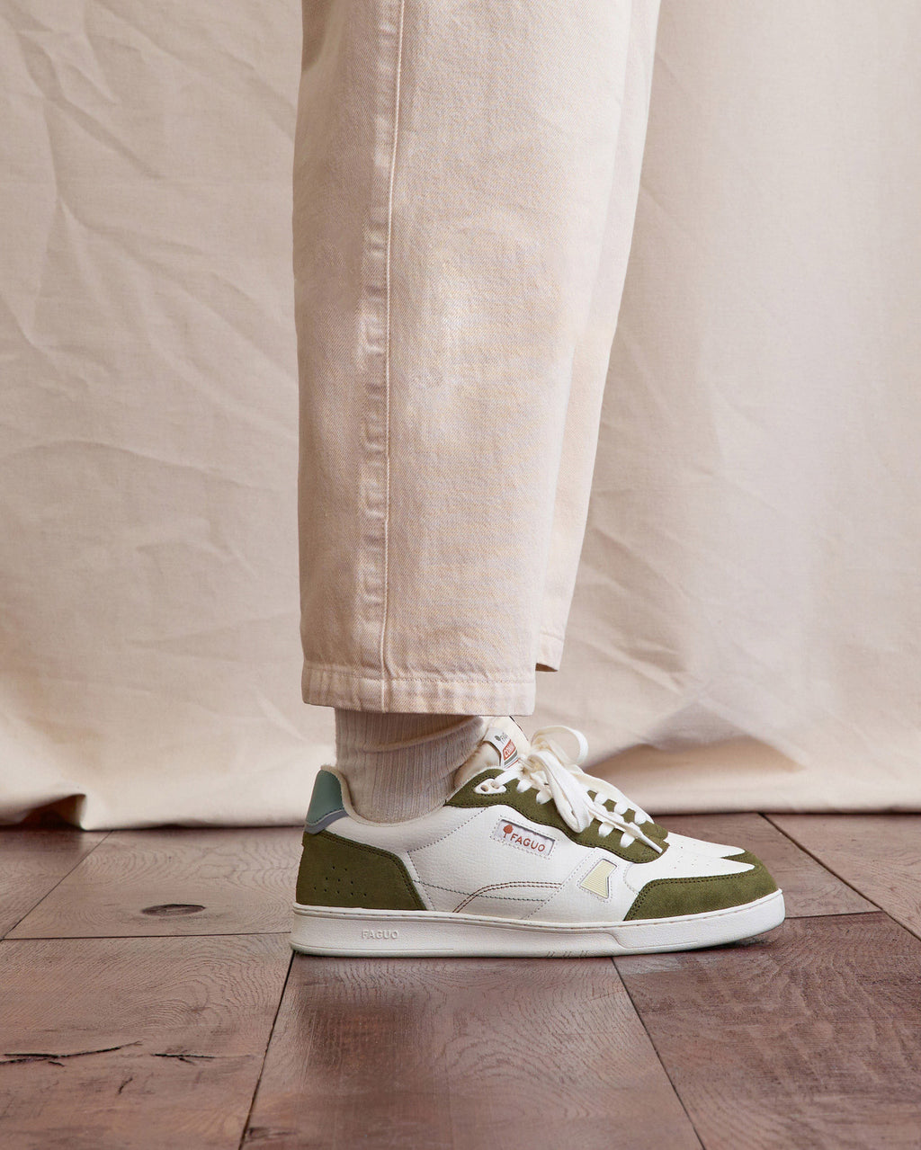 Baskets basses Commute 1 Cuir-suede White/kaki