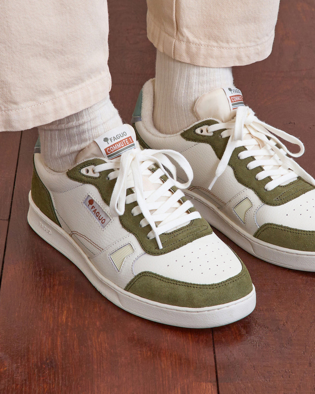 Baskets basses Commute 1 Cuir-suede White/kaki