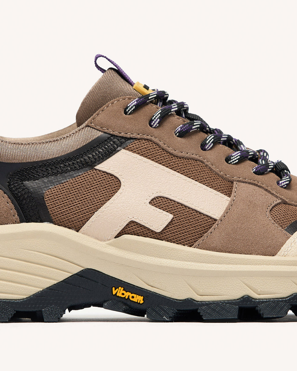 Running Hazel monstera Tissu-suede Light camel