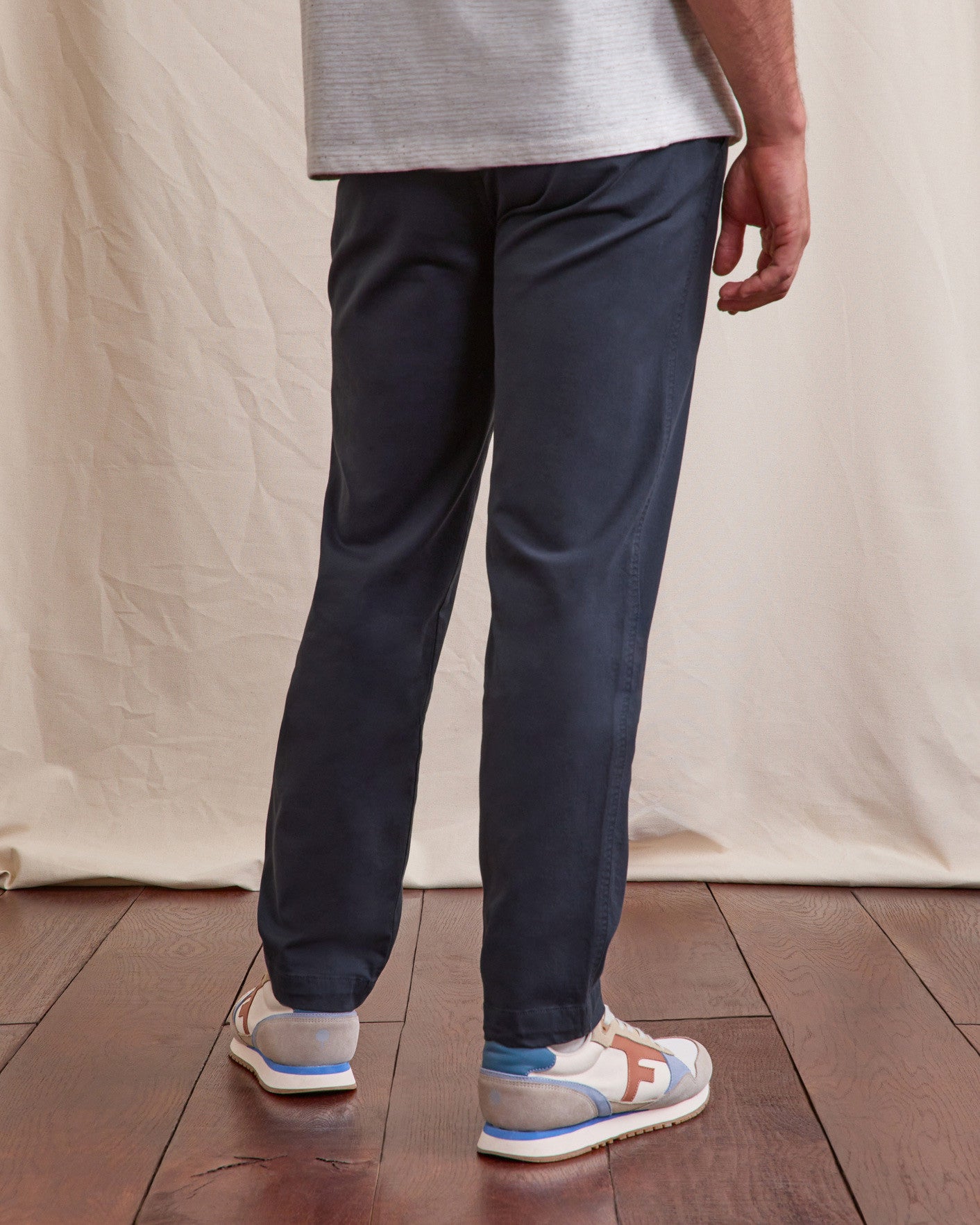 Chino Brix regular Chaine et trame Washed navy
