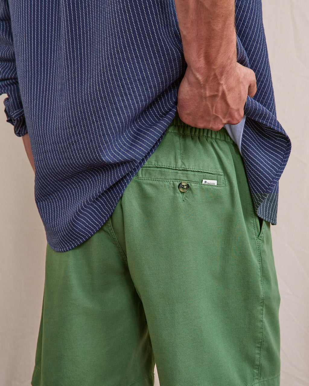 Elasticated shorts Chevre Chaine et trame Mineral
