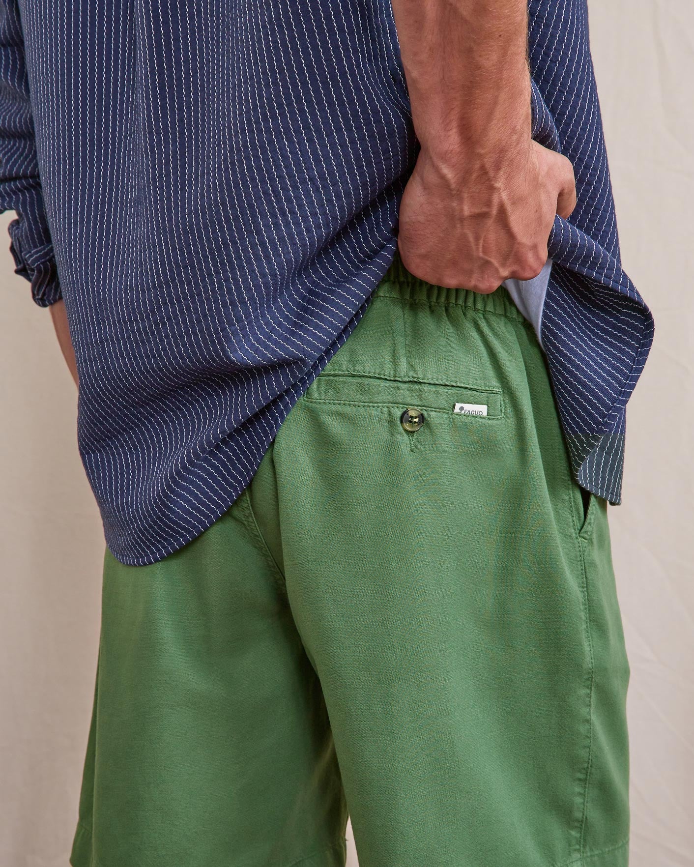 Elasticated shorts Chevre Chaine et trame Mineral
