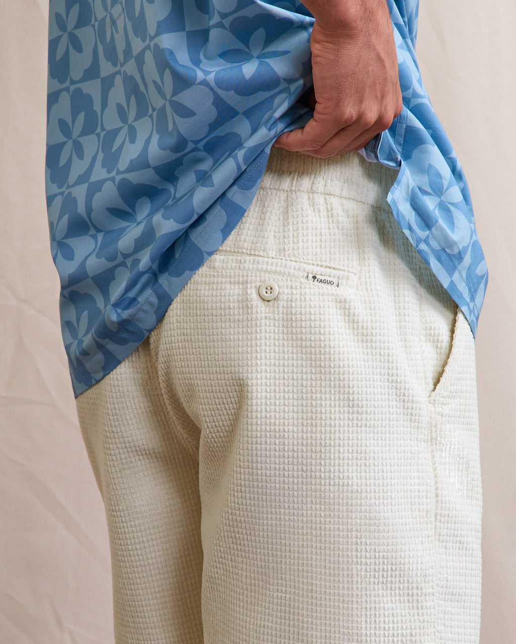 Short elastique Chevre Chaine et trame Shell
