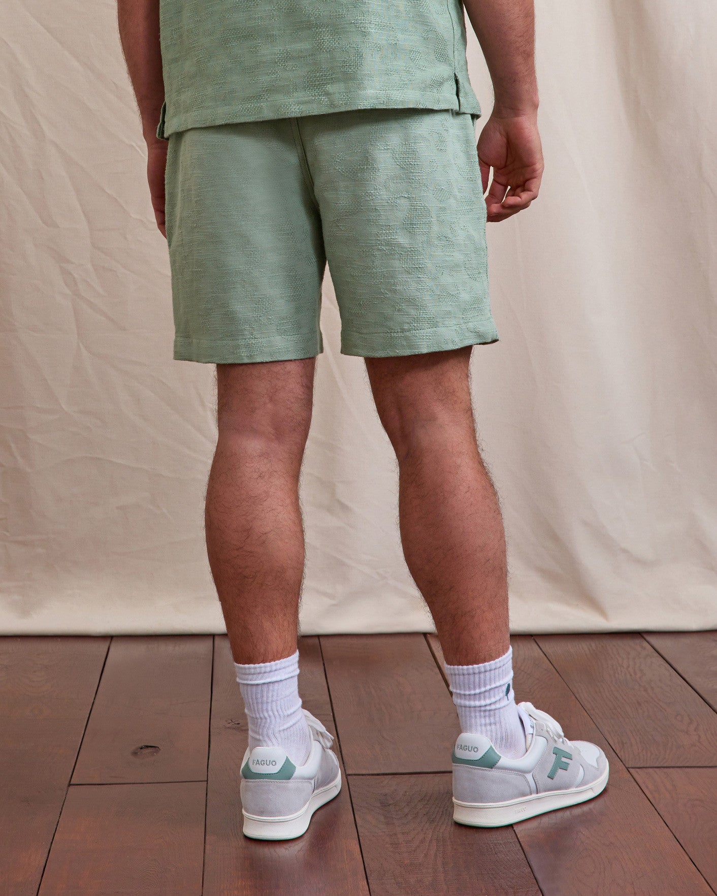 Short elastique Chevre Chaine et trame Green
