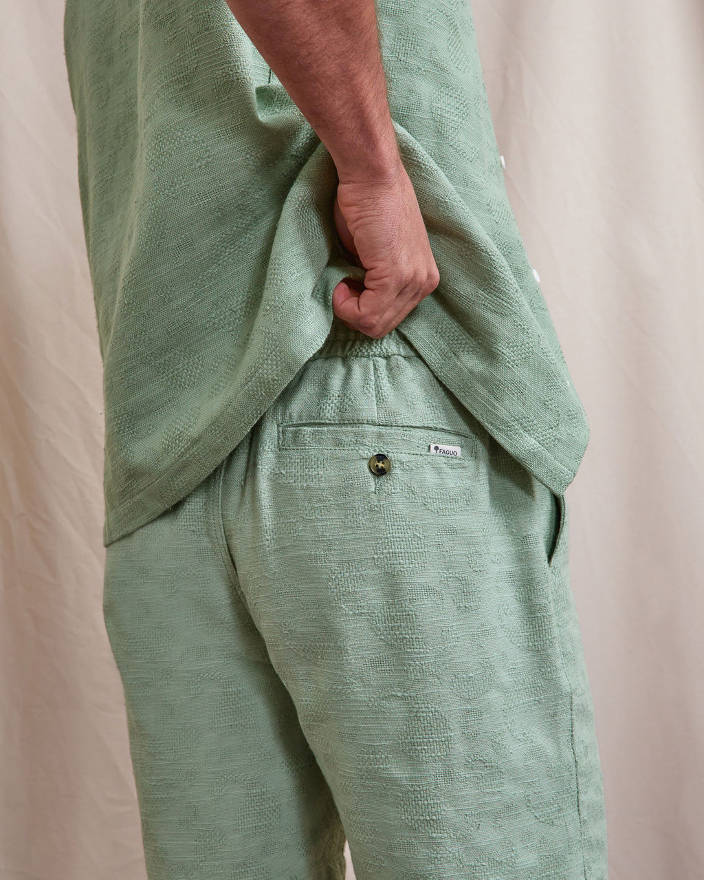 Short elastique Chevre Chaine et trame Green
