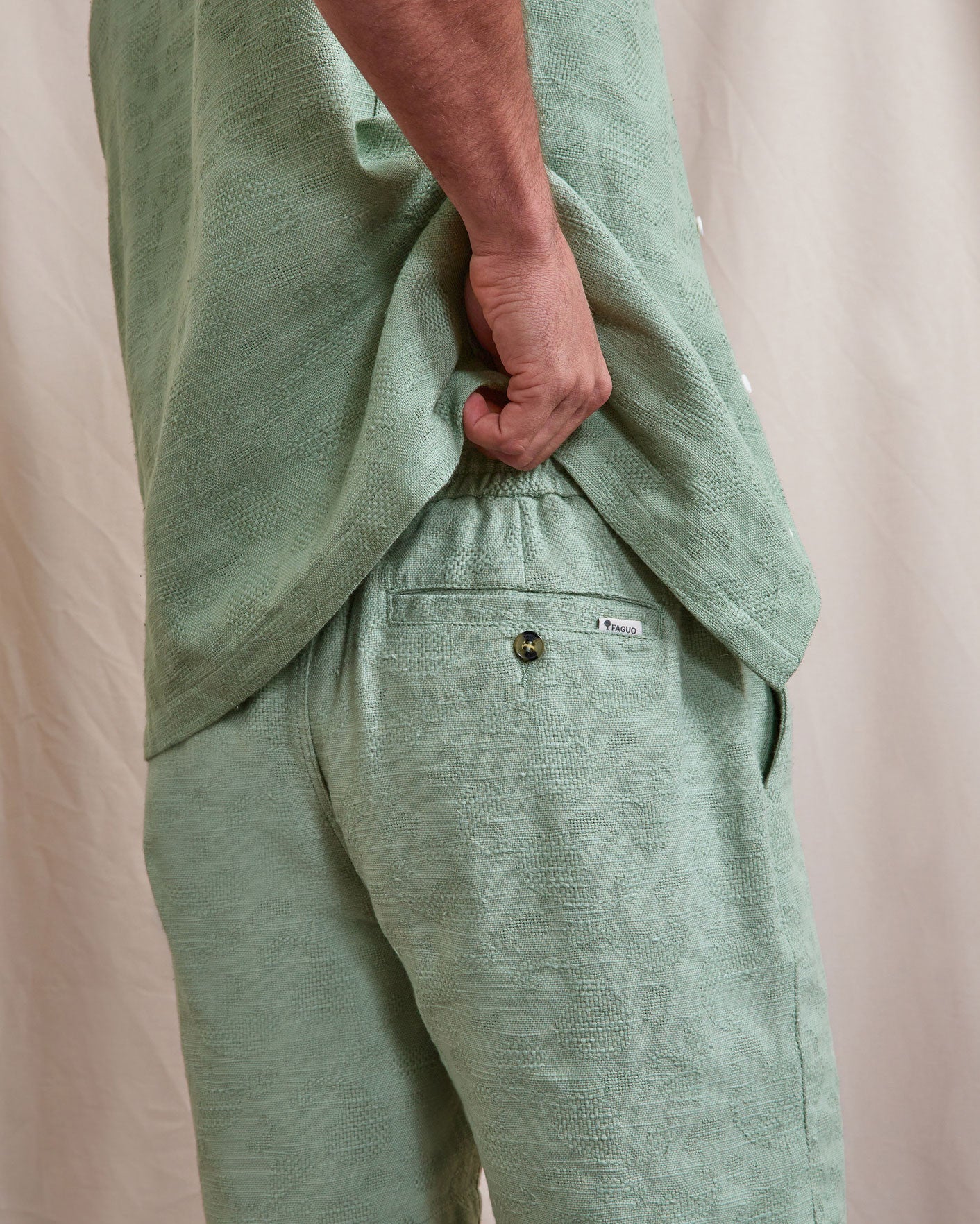 Short elastique Chevre Chaine et trame Green
