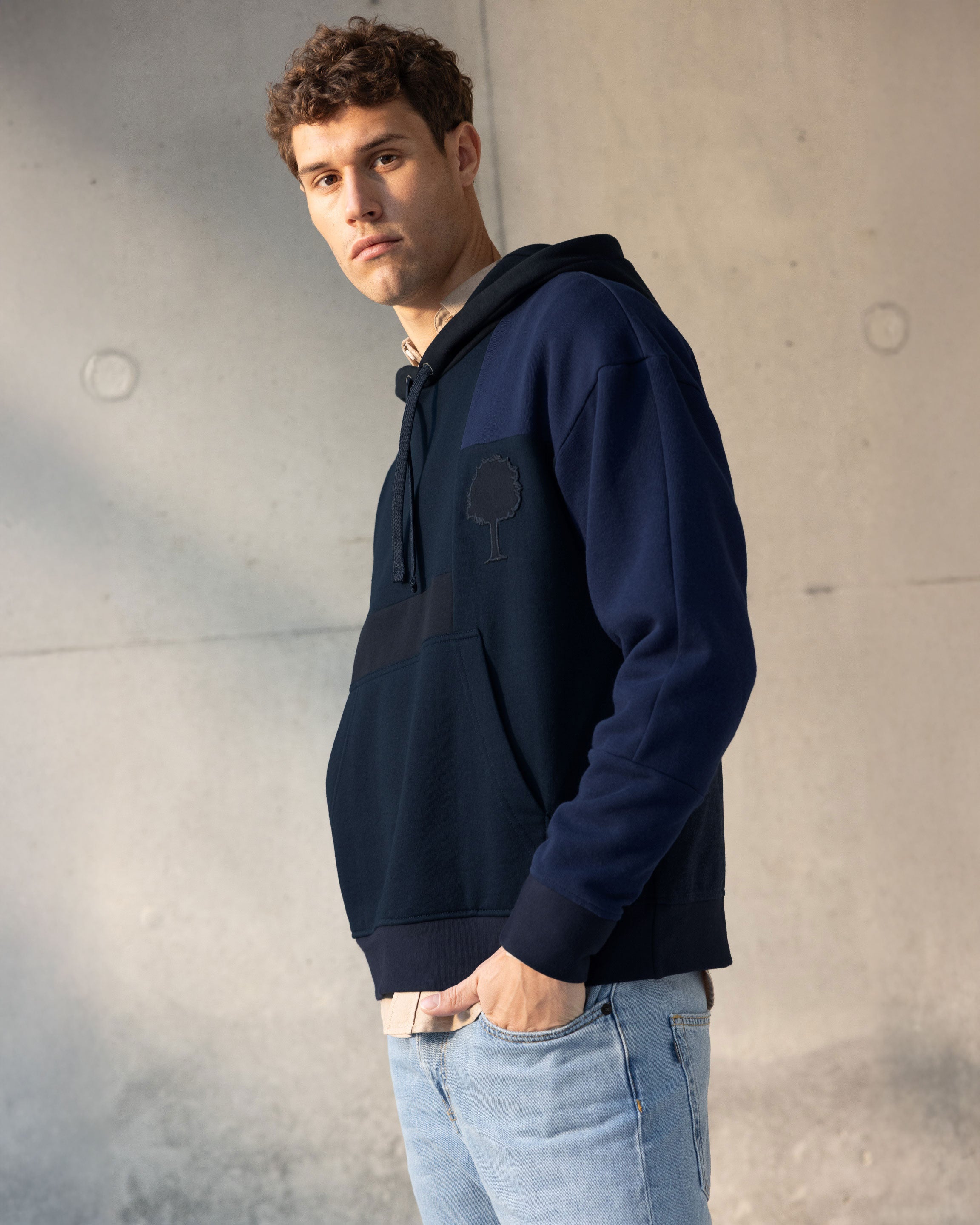 Dirac up Hooded Sweatshirt Knit 
