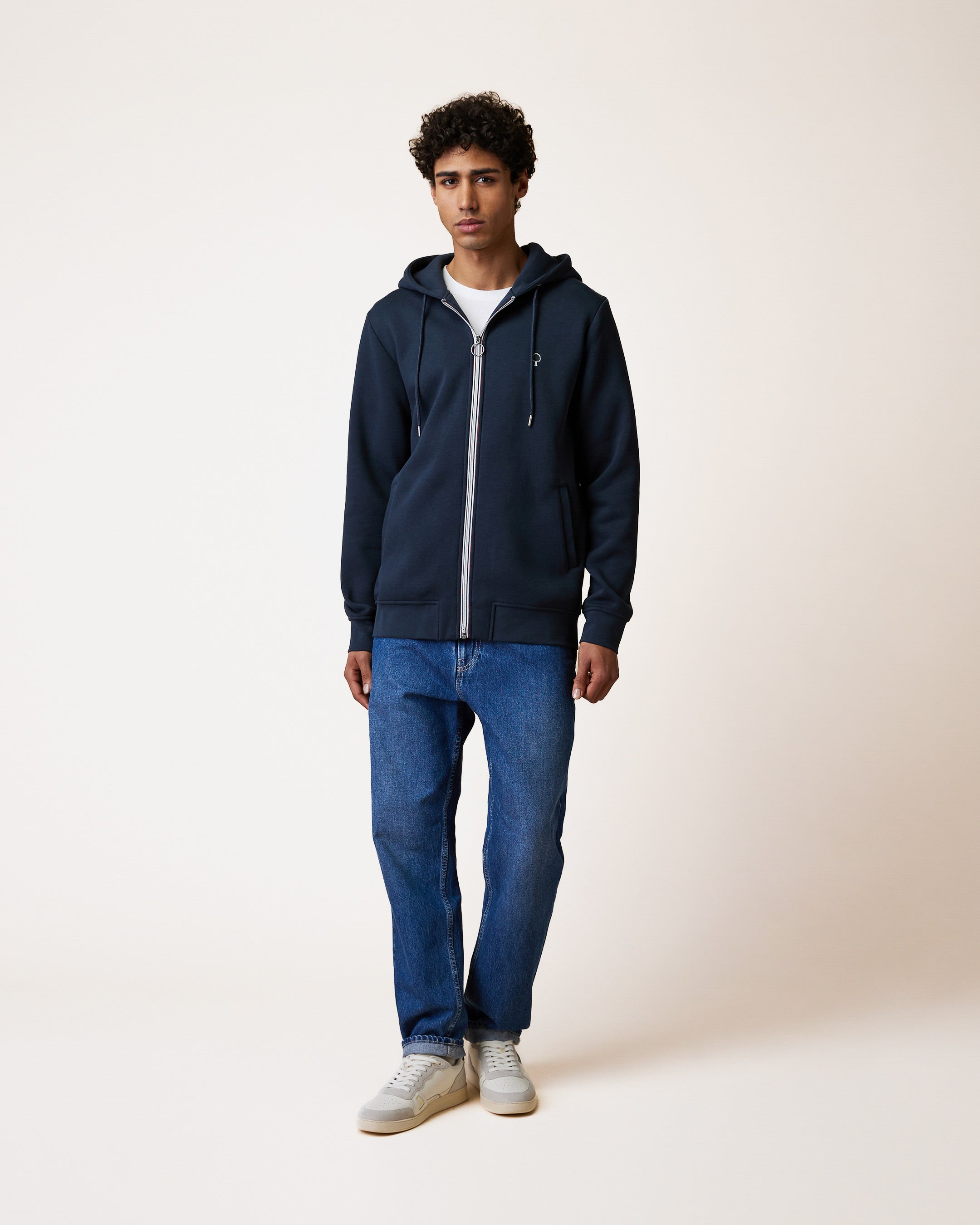 sweat-a-capuche-bleu-marine-coton-modele-mesnil-S1