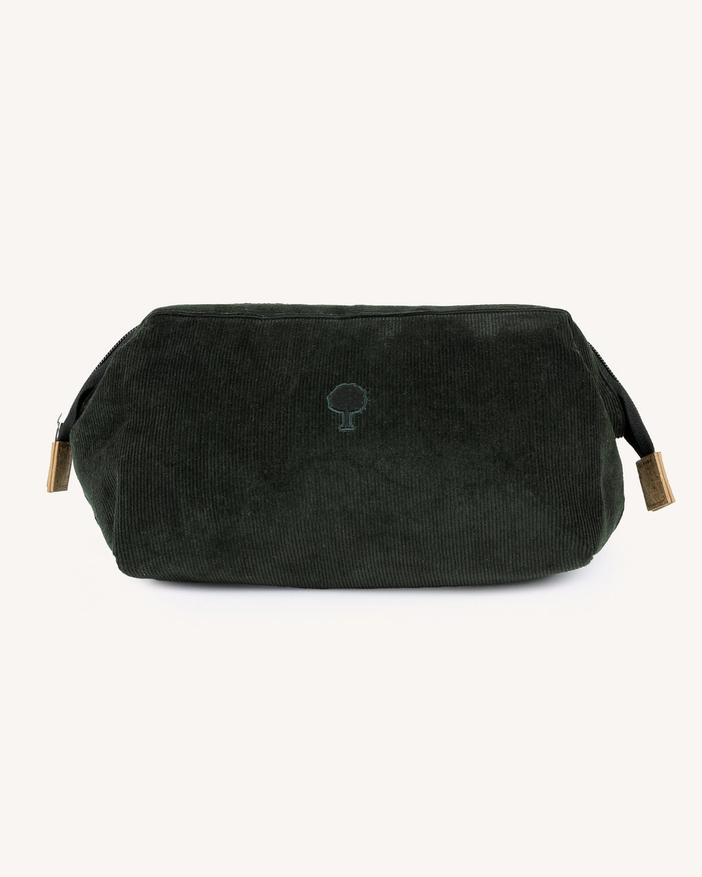 small-leather-goods-dark-green-recycled-cotton-model-washbag-P1_variant