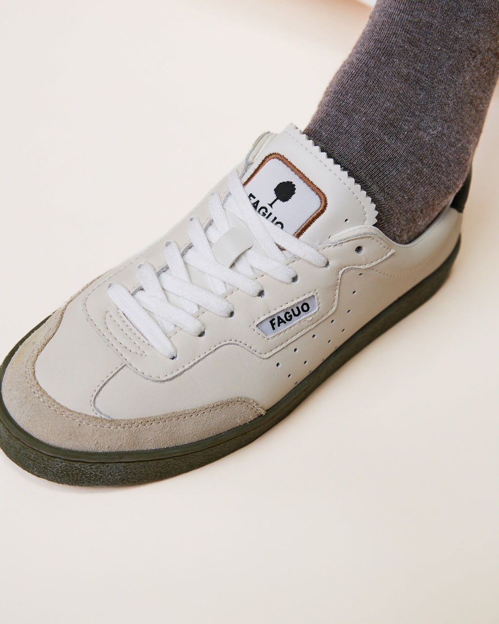 sneakers-low-ecru-black-polyester-model-lumbo-2-O2