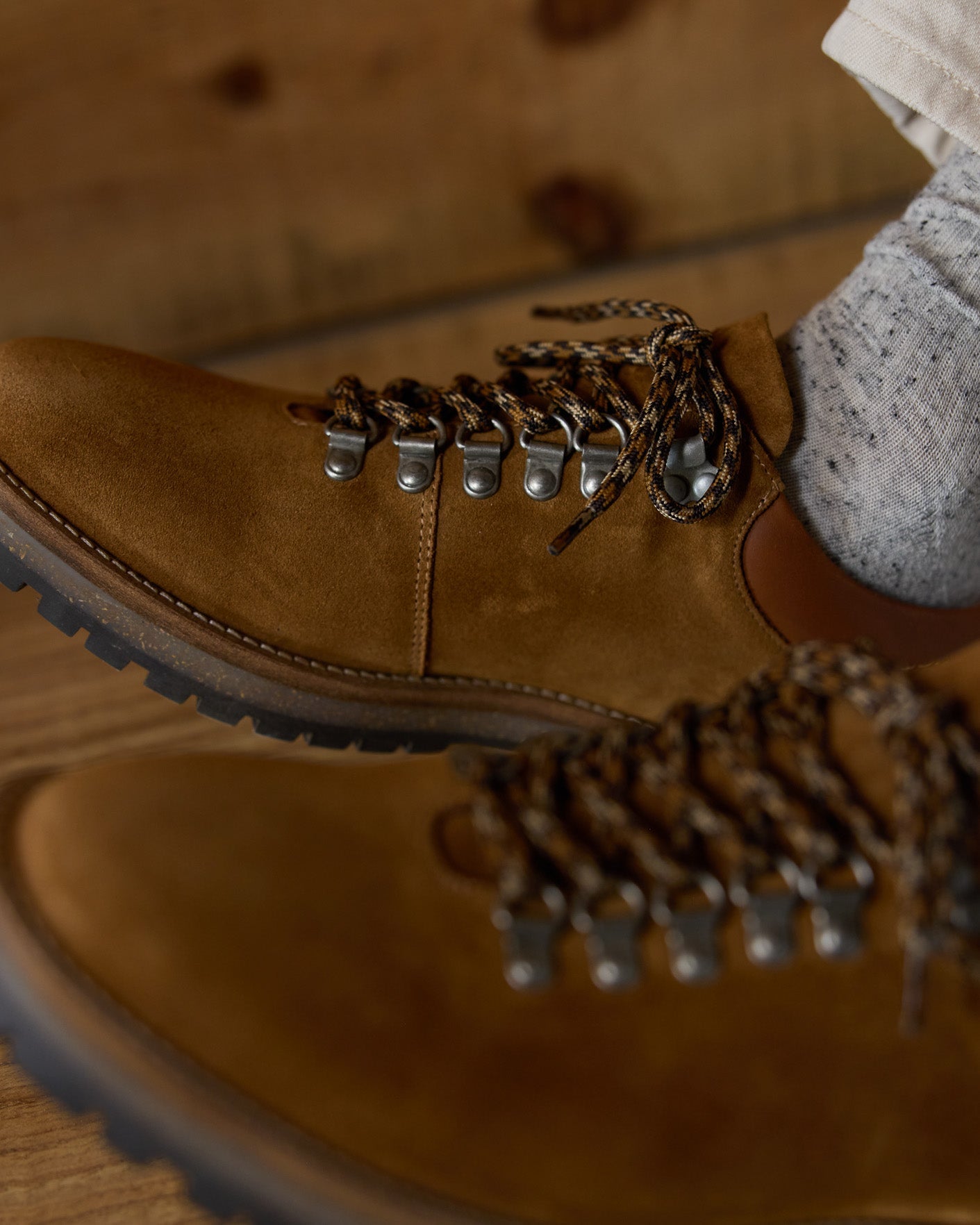 shoes-camel-leather-model-hawthorn-low-brown-P8