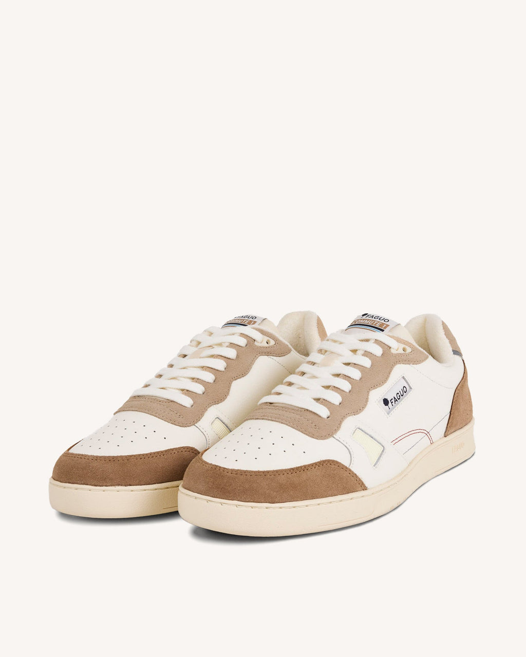 baskets-cremes-beige-clair-cuir-cuir-suede-modele-commute-1-P2