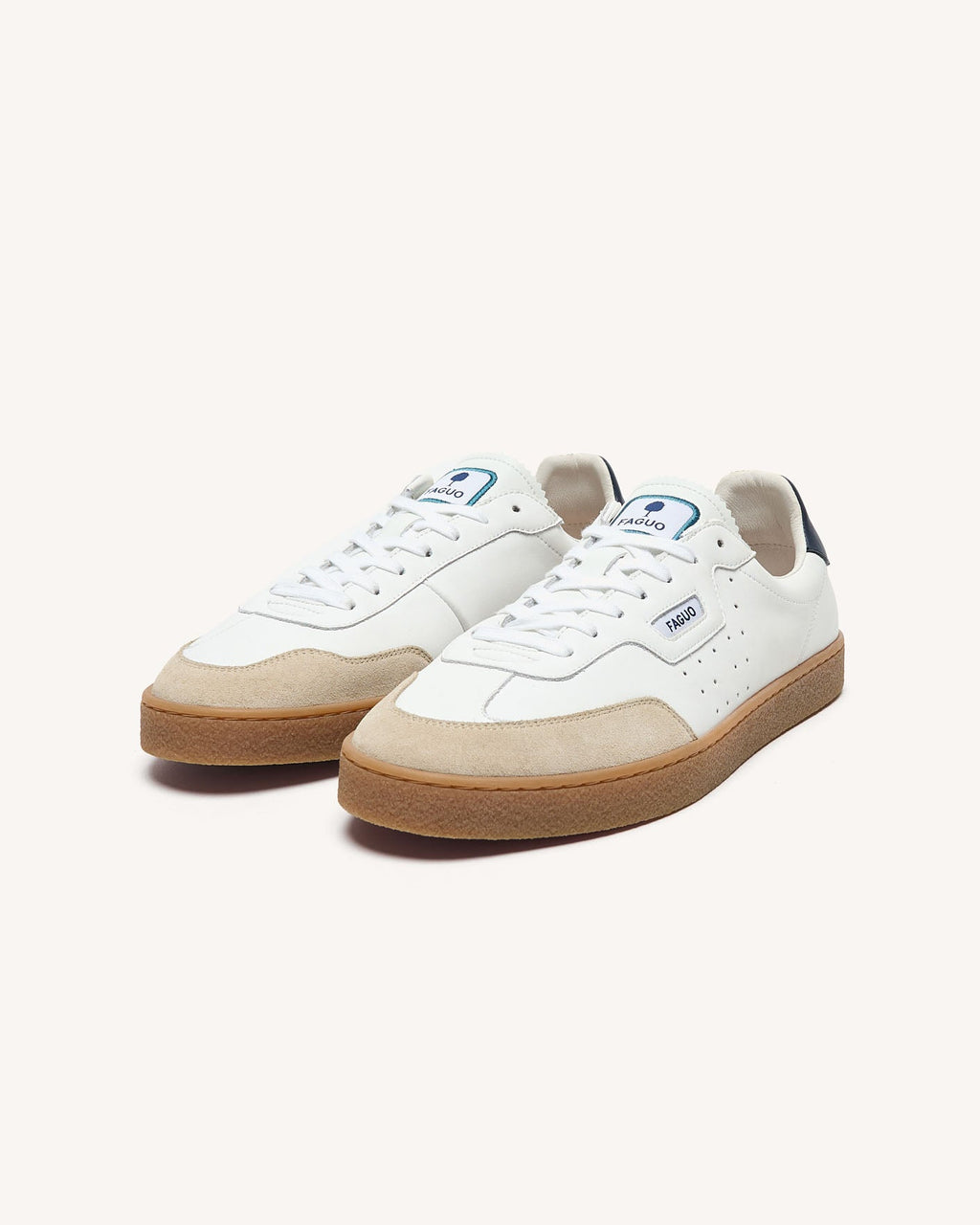 baskets-blanches-bleu-marine-cuir-cuir-suede-modele-lumbo-2-P2