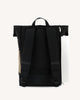 zwarte-tas-gerecycled-nylon-model-cycling-medium-bag-p2