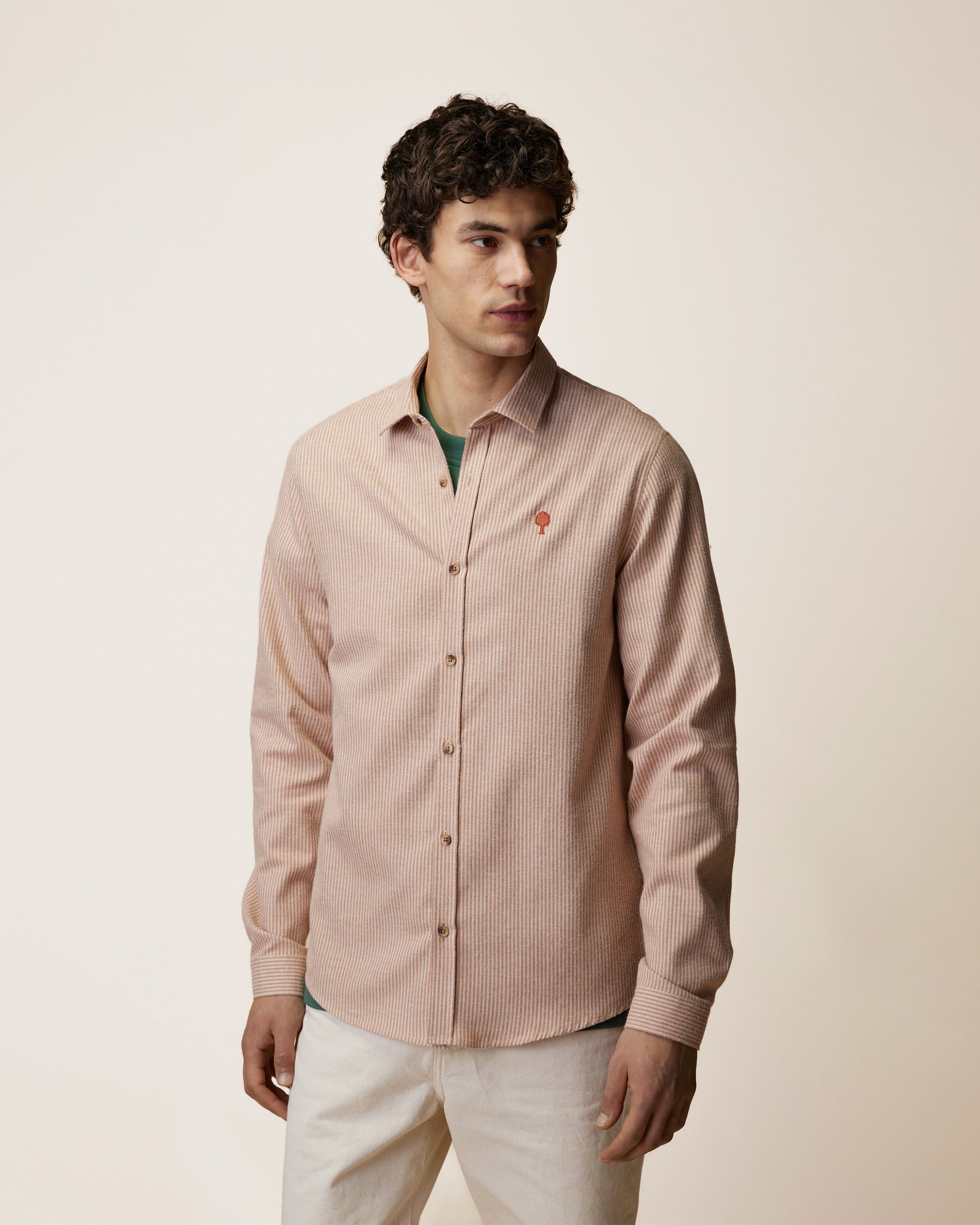 chemise-creme-beige-clair-coton-modele-iraty-S6