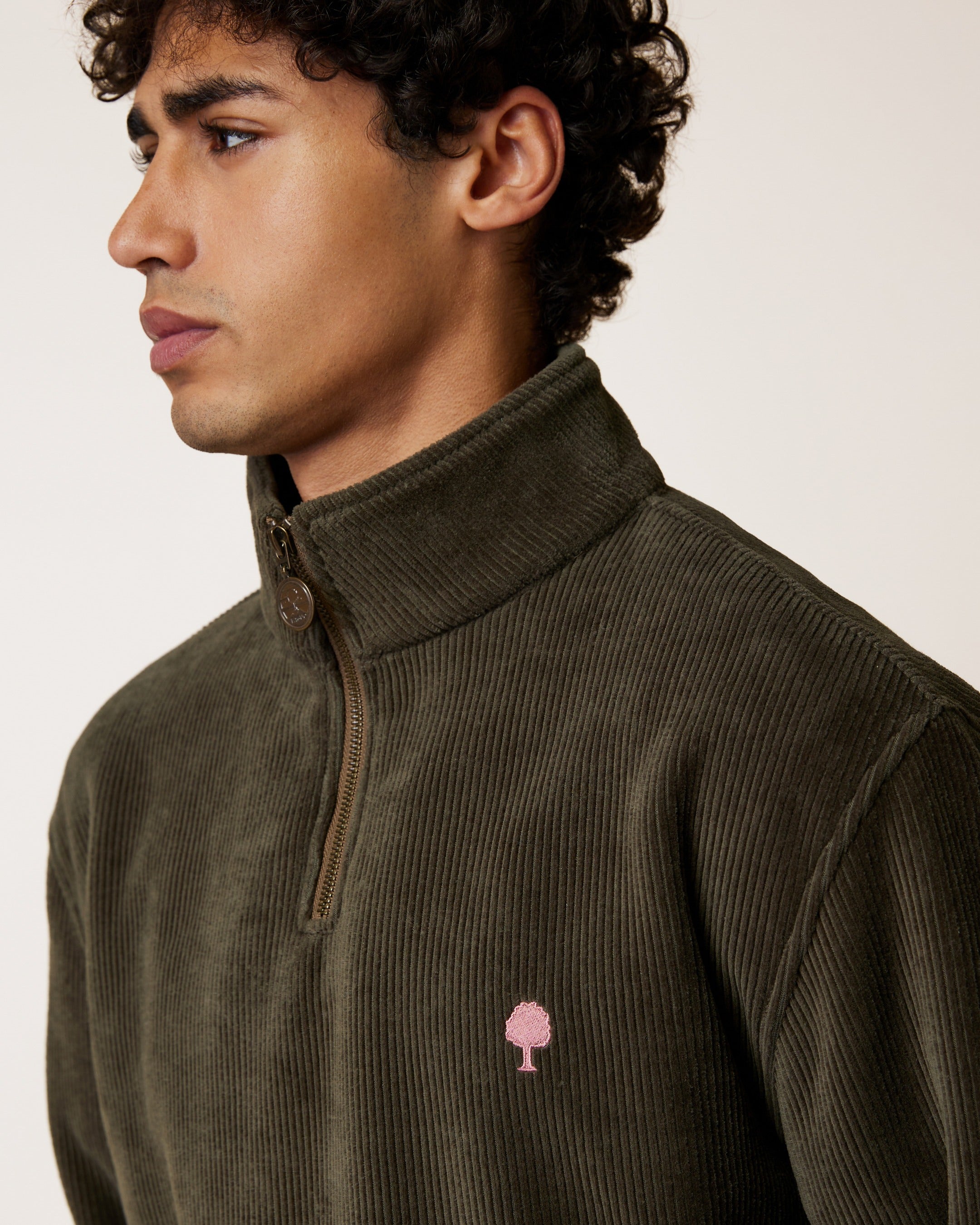 sweat-vert-olive-fonce-coton-tencel-elasthanne-modele-amboise-S5