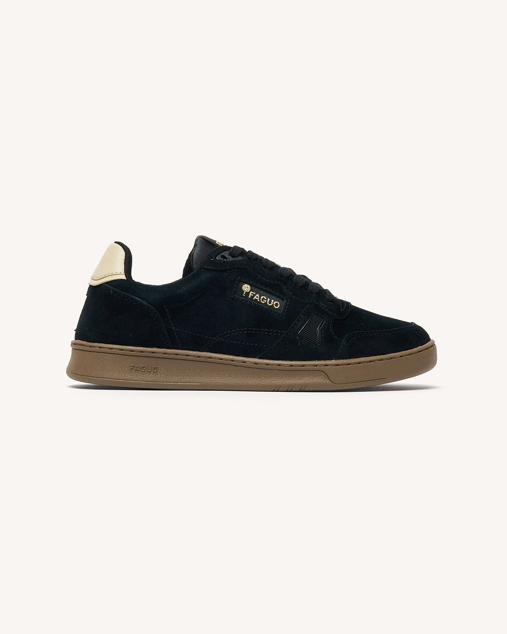 commute-1-suede-fw26-bla00-P1_variant