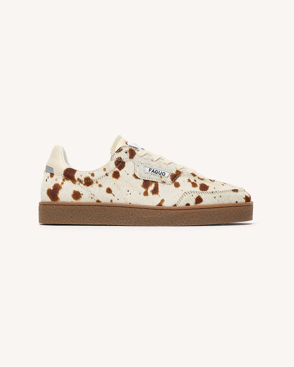 lumbo-suede-fw26-ecr44-P1_variant